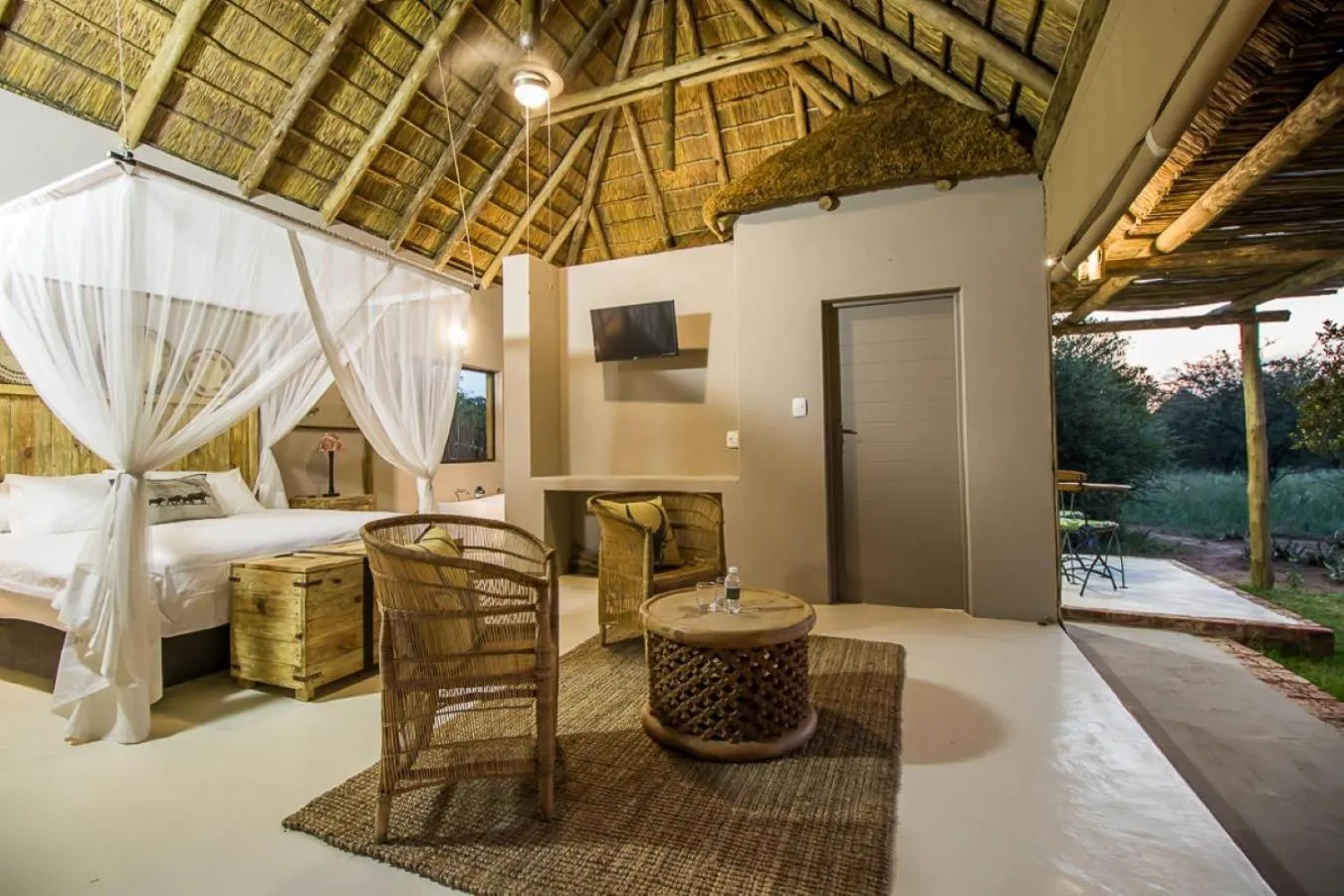 Photo of the whole room, Bed in LookOut Safari Lodge