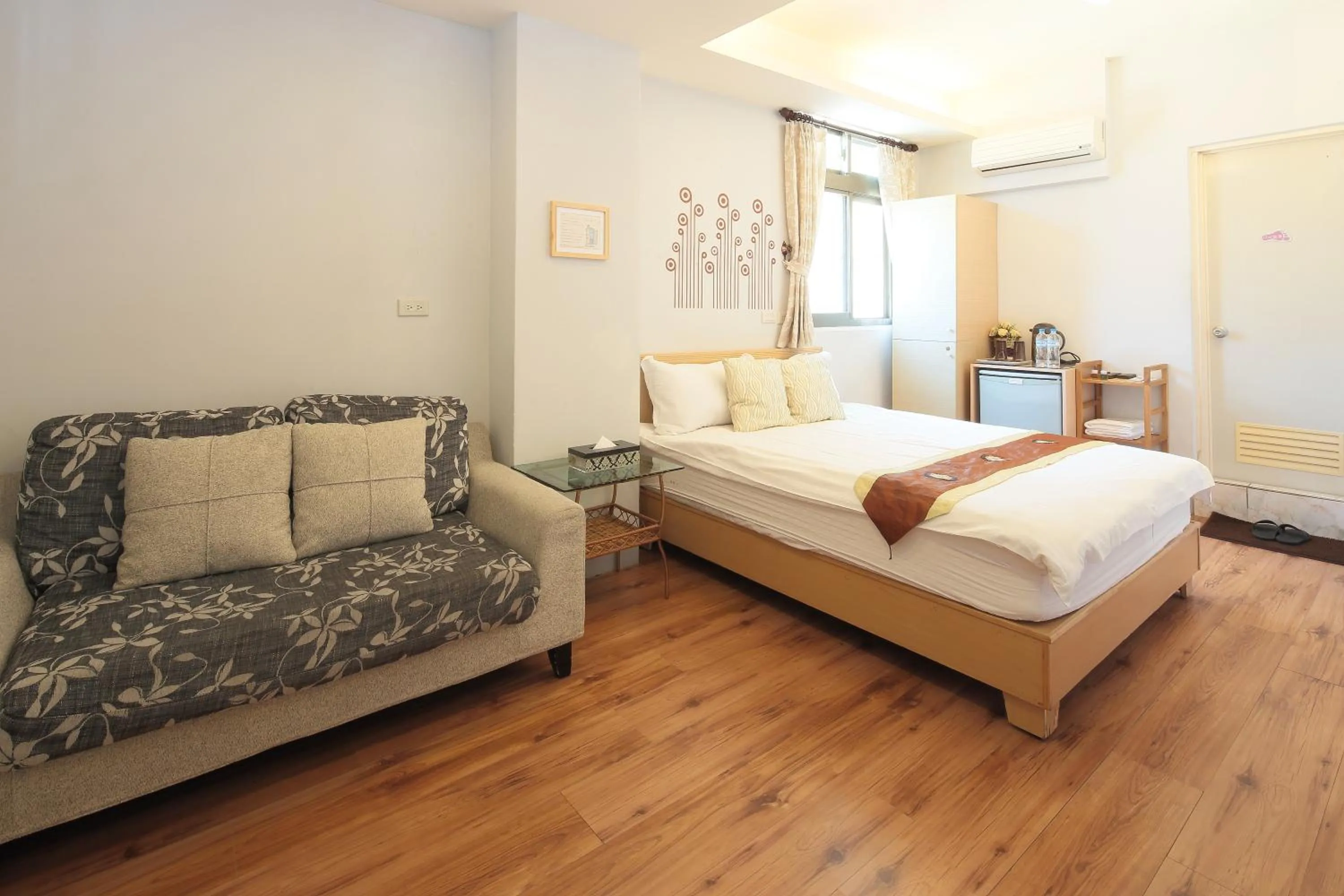 Happiness Yes Hostel 2