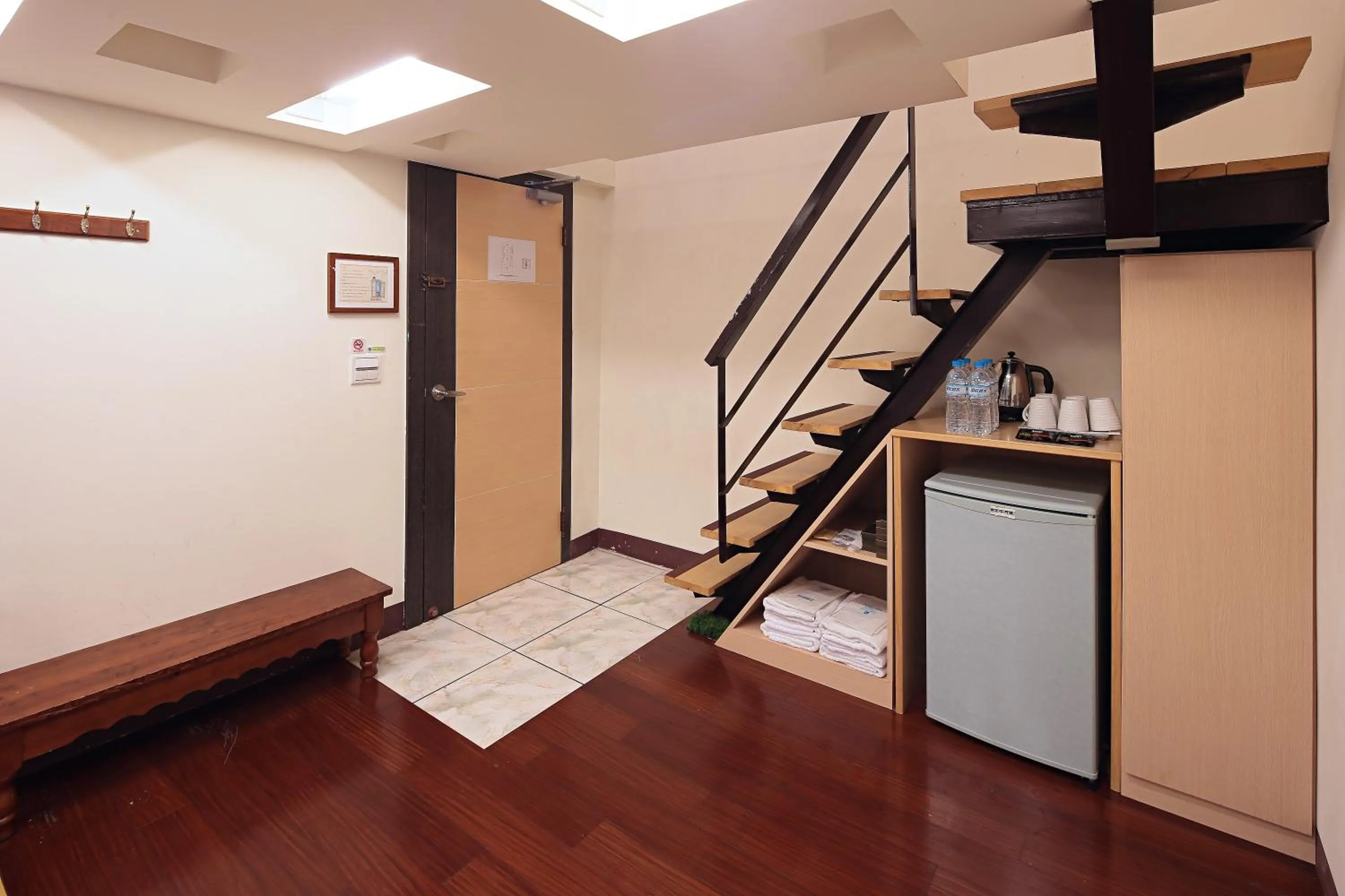 Happiness Yes Hostel 2