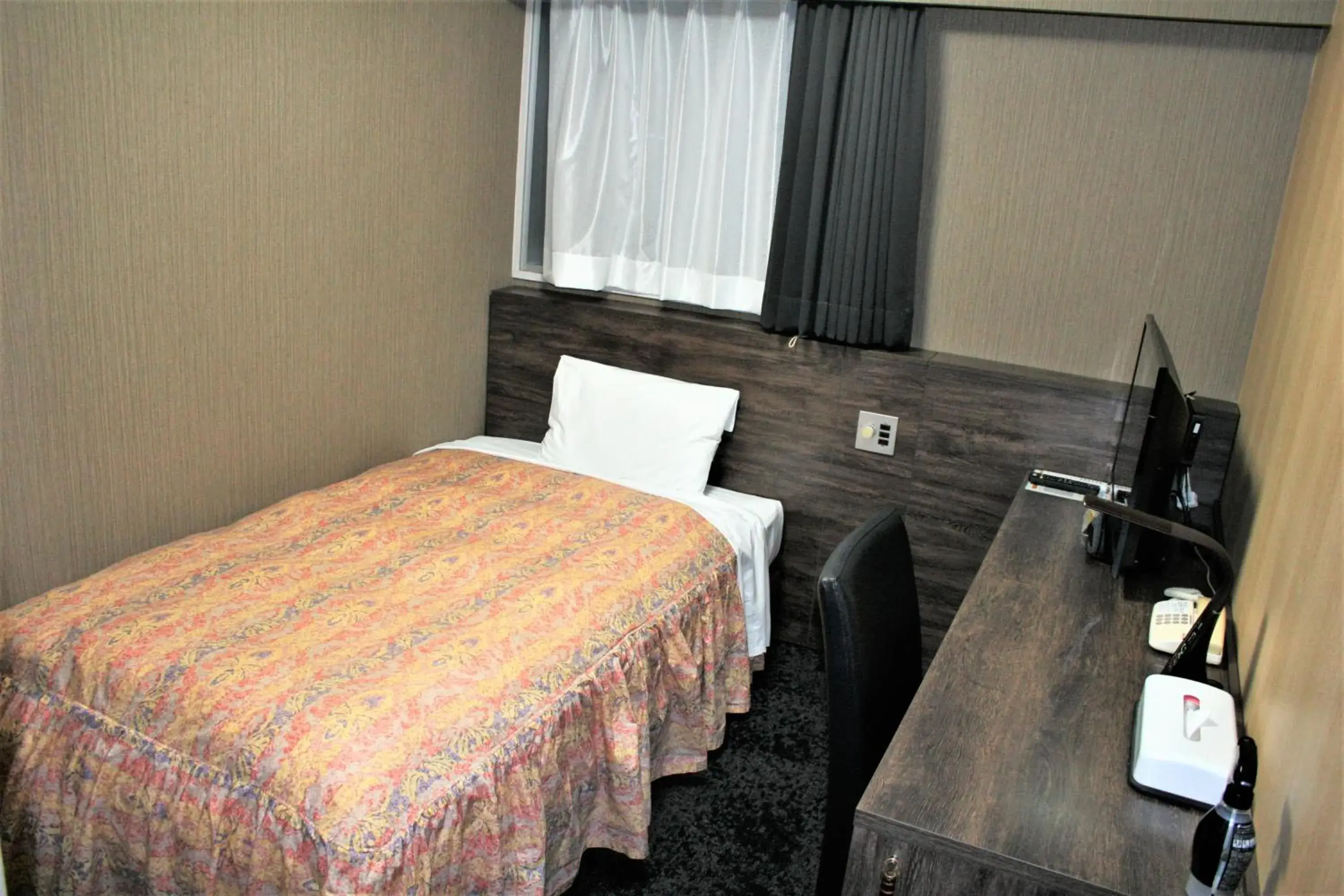 Bed in The Celecton Takamatsu Bed in The Celecton Takamatsu