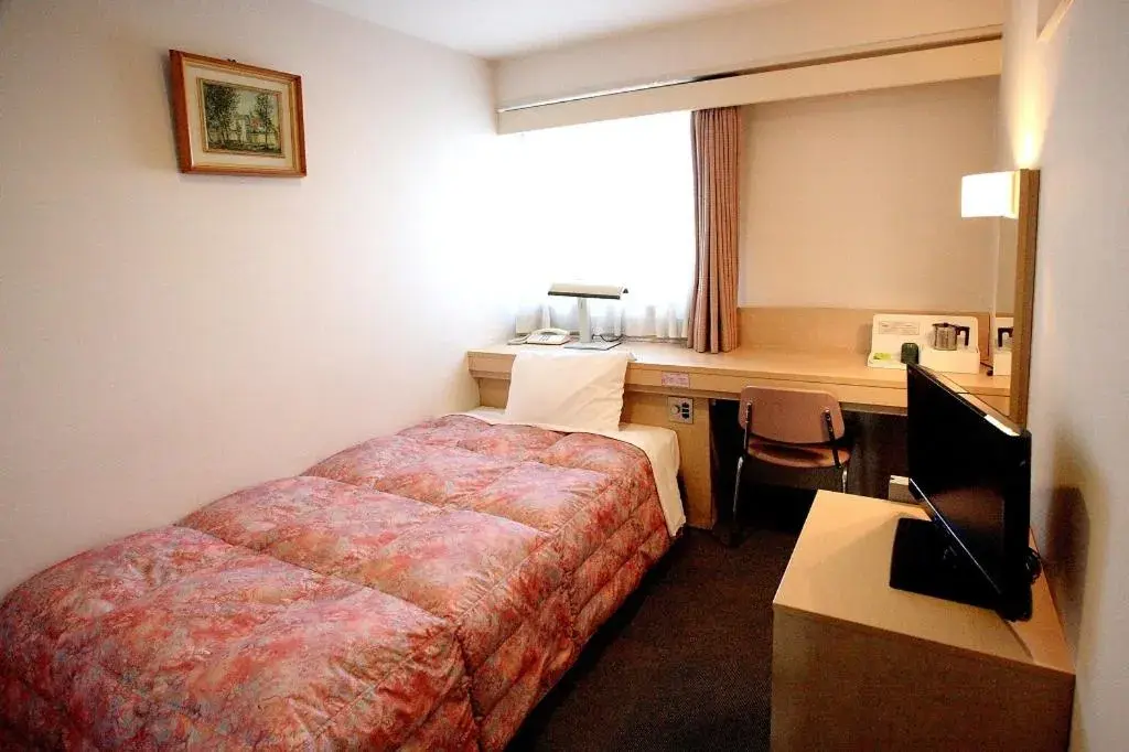 Bed in The Celecton Takamatsu Bed in The Celecton Takamatsu