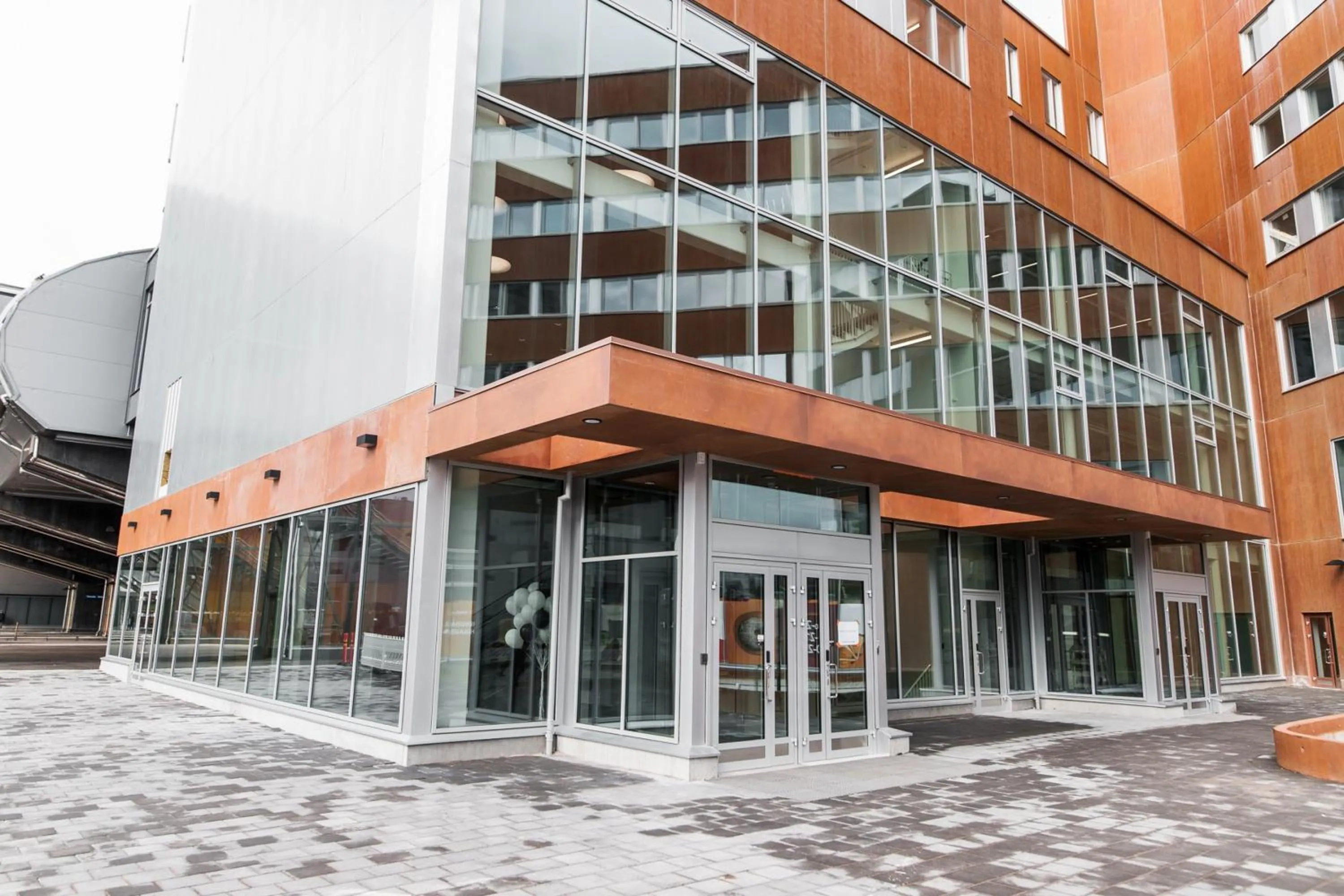 Property building in Forenom Aparthotel Vantaa Tikkurila