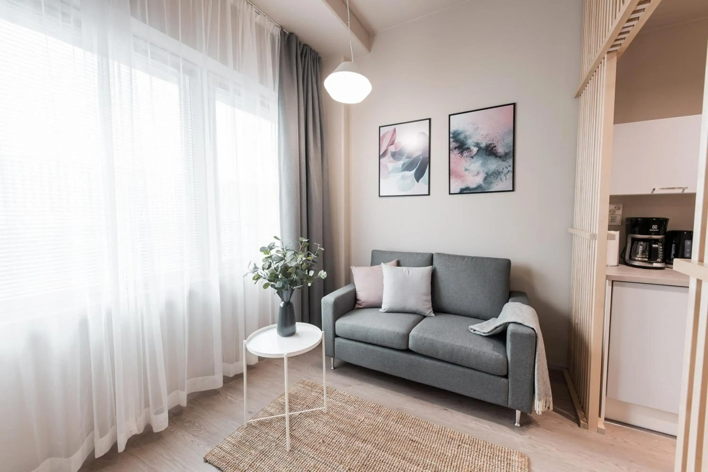 Living room in Forenom Aparthotel Vantaa Tikkurila Living room in Forenom Aparthotel Vantaa Tikkurila