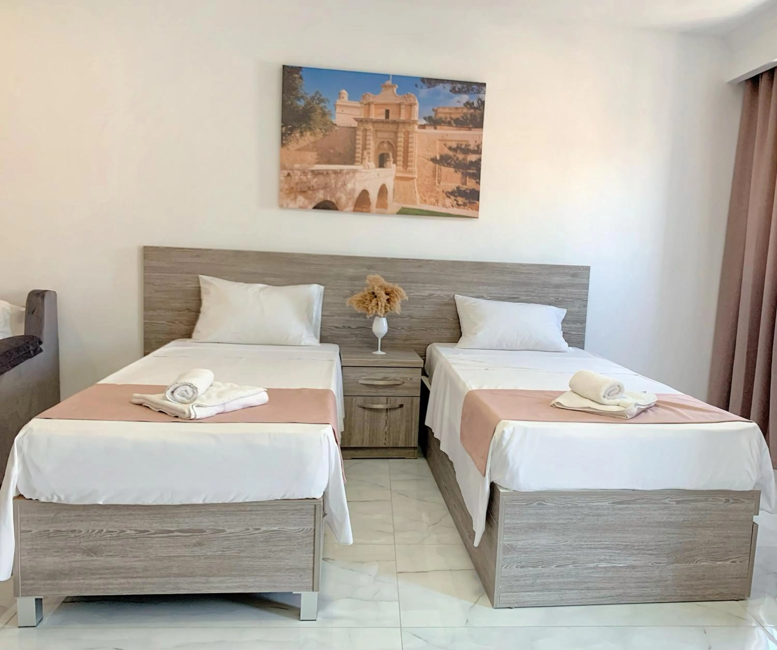 Bed in For Rest Aparthotel