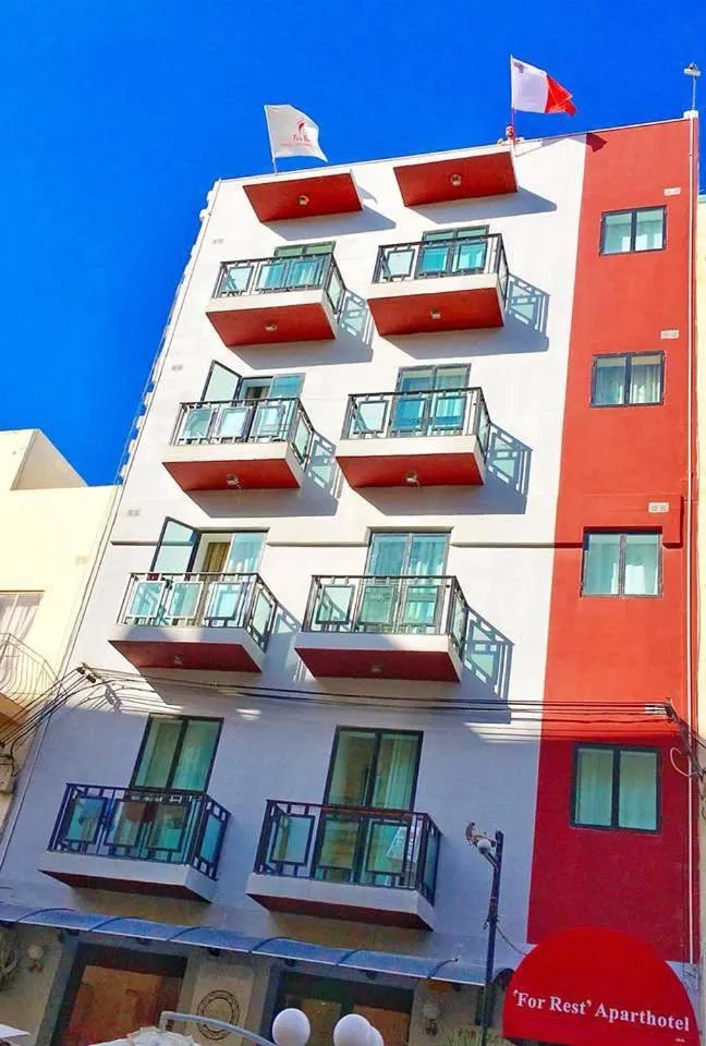 Facade/entrance in For Rest Aparthotel