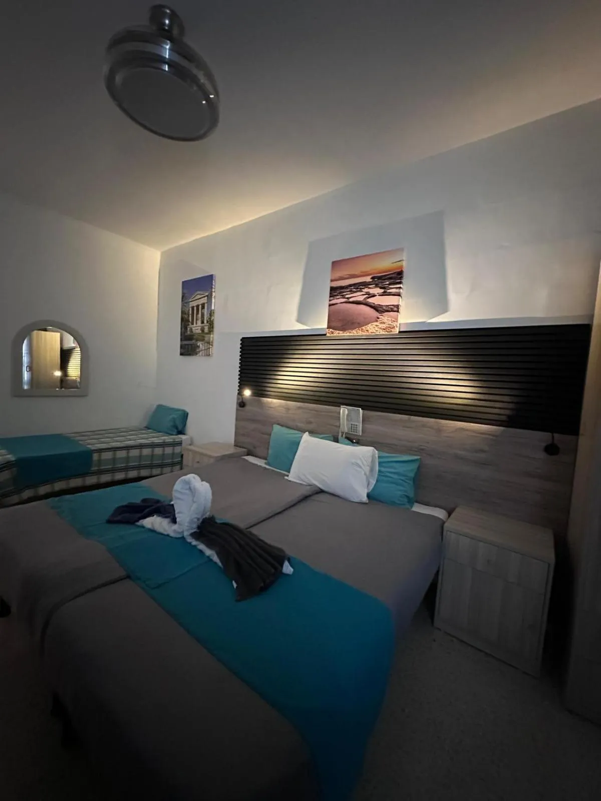 Bed in For Rest Aparthotel