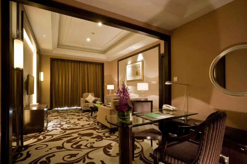 Living room in Howard Johnson Tongfang Plaza Zhuji