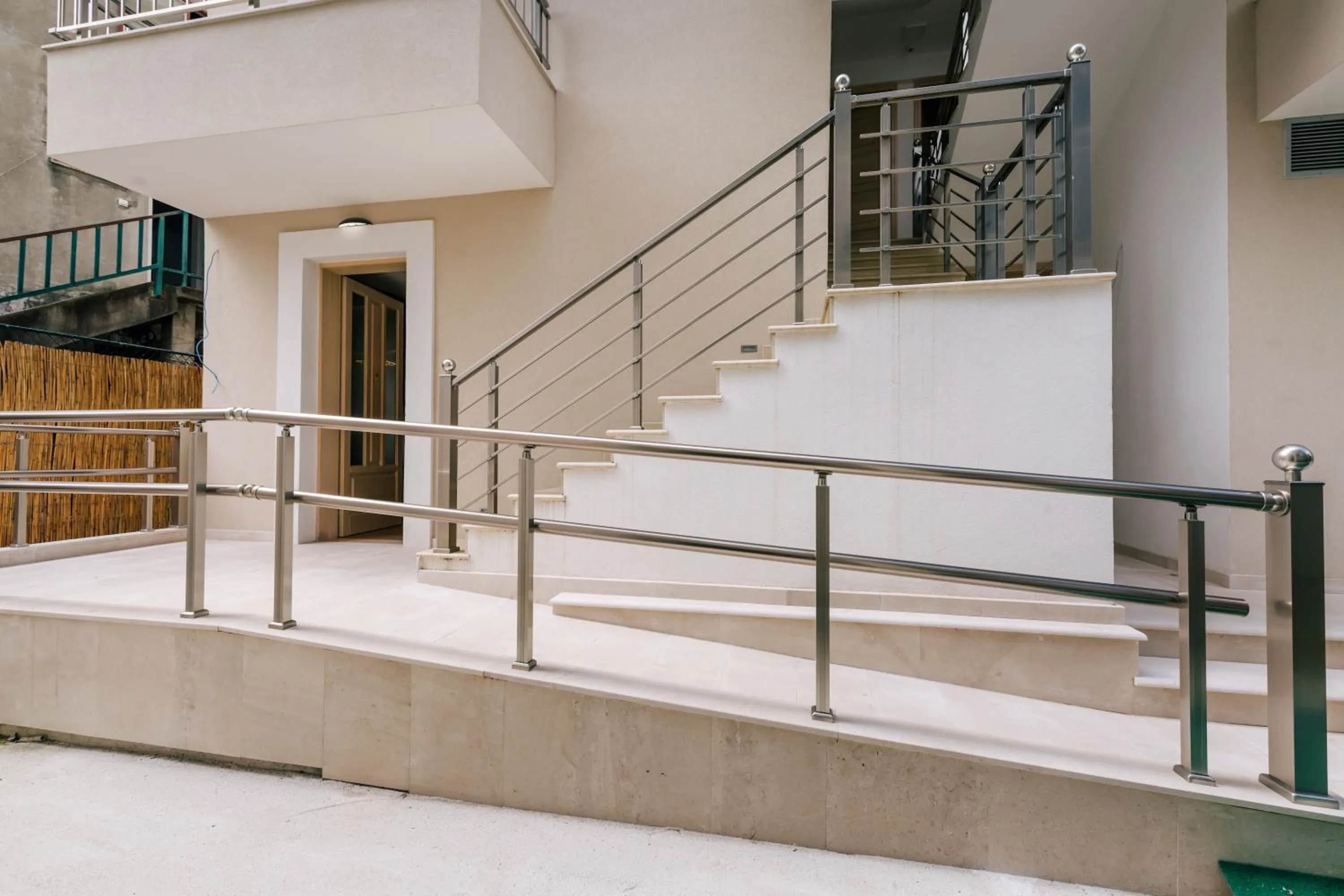 Property building in Splendido MB Apartments