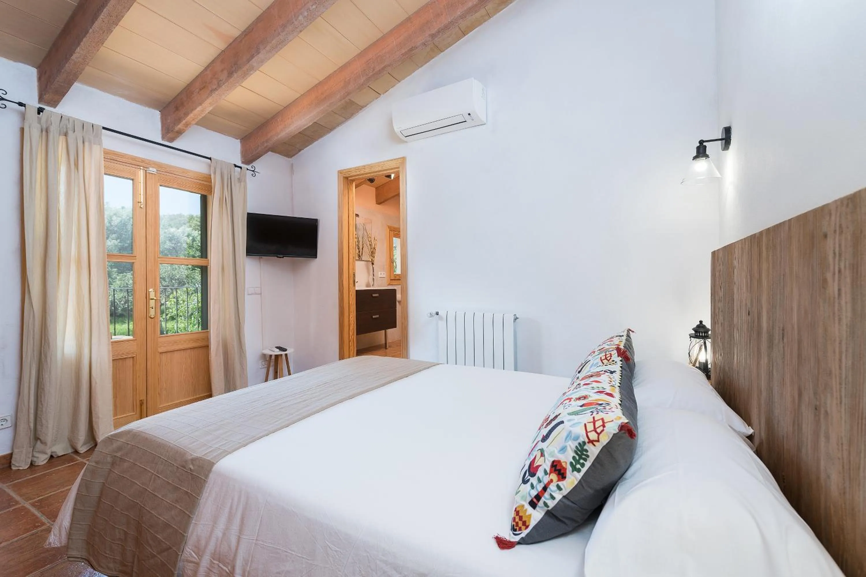 Bedroom, Bed in Finca - Agroturisme Sa Parellada