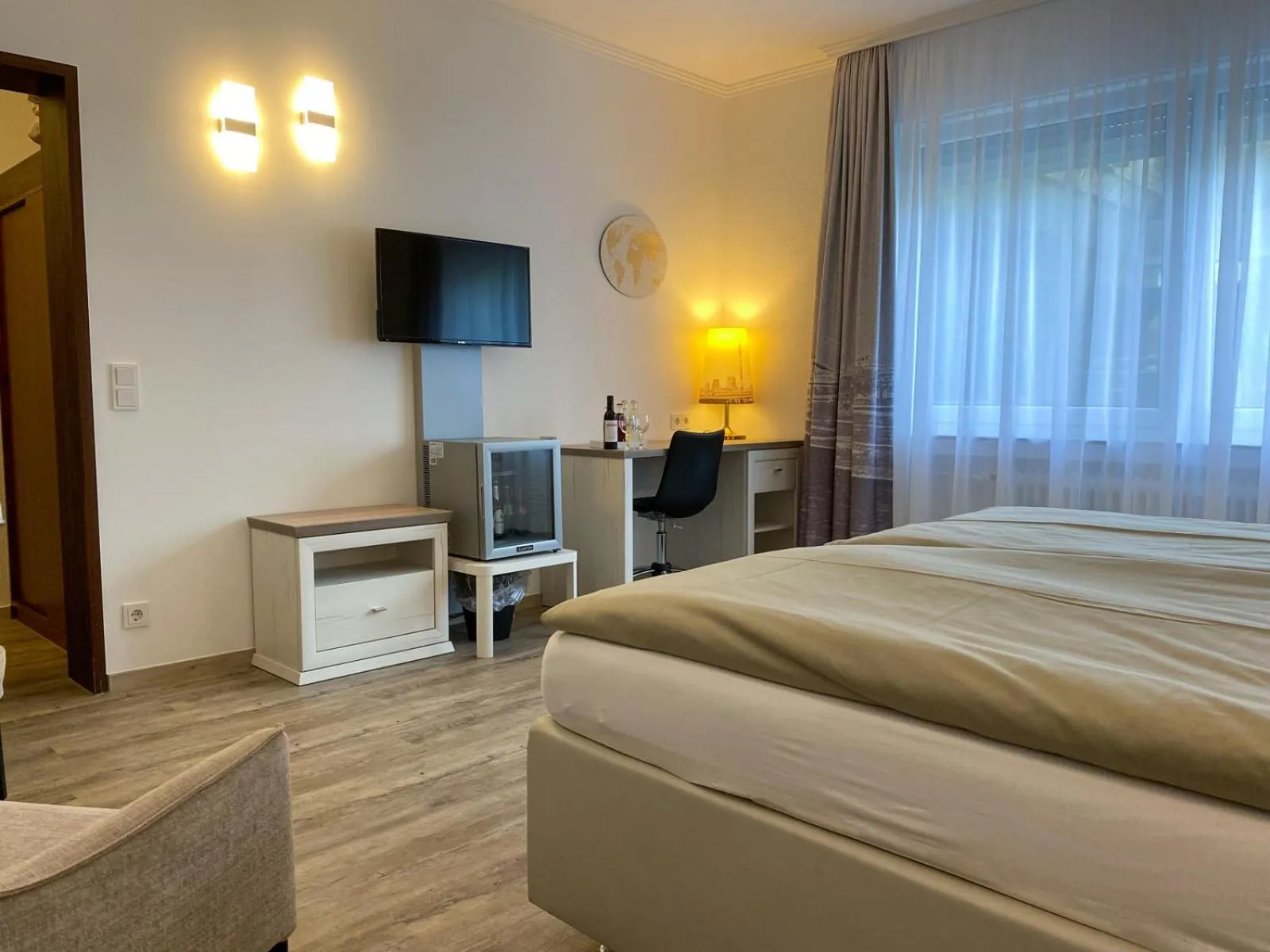 Bed in Hotel Angerland Garni