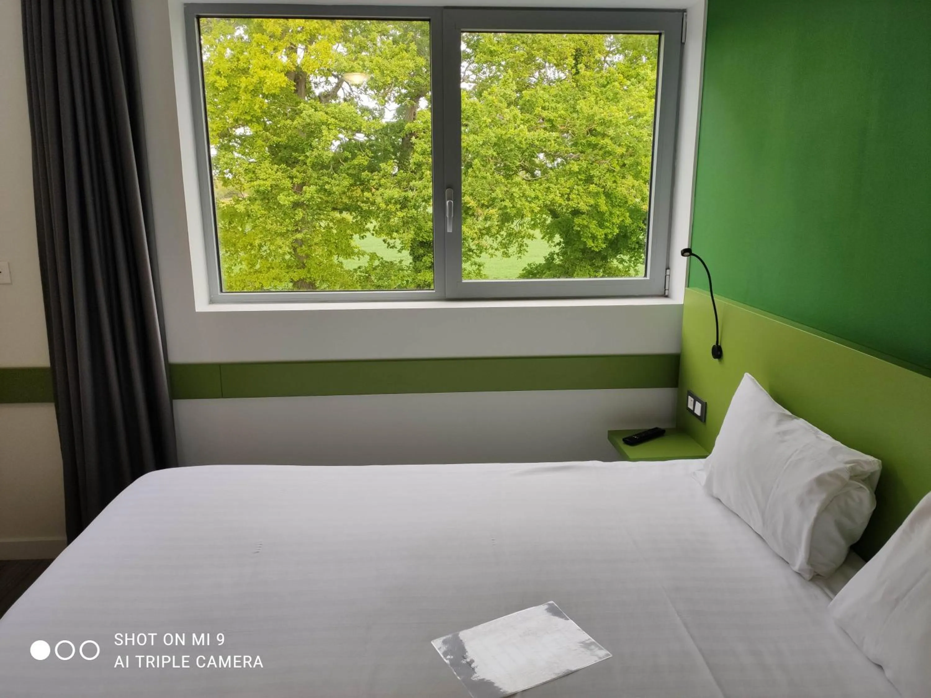 Garden view, Bed in Atao Residence- Rennes Sud