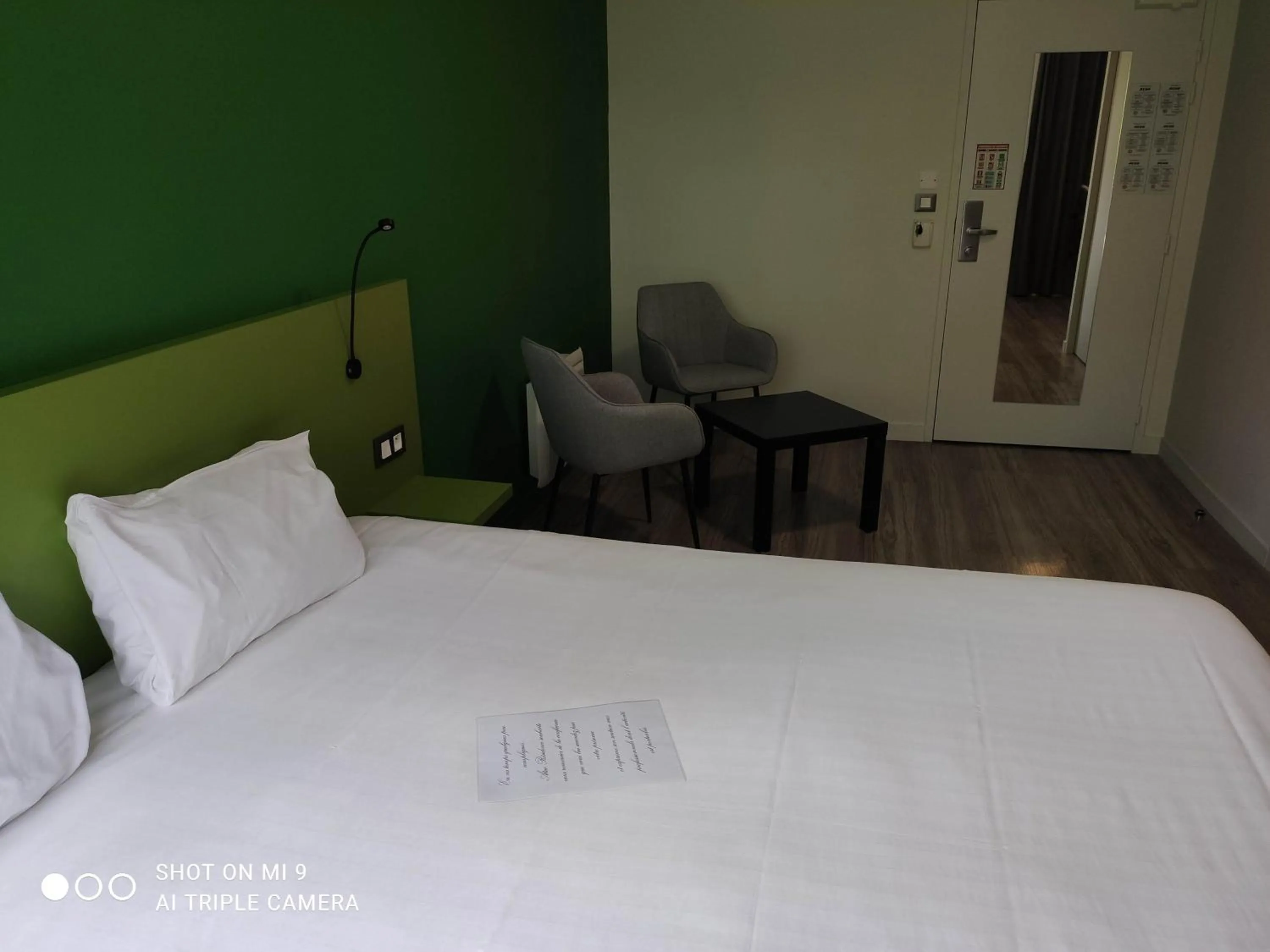 Living room, Bed in Atao Residence- Rennes Sud