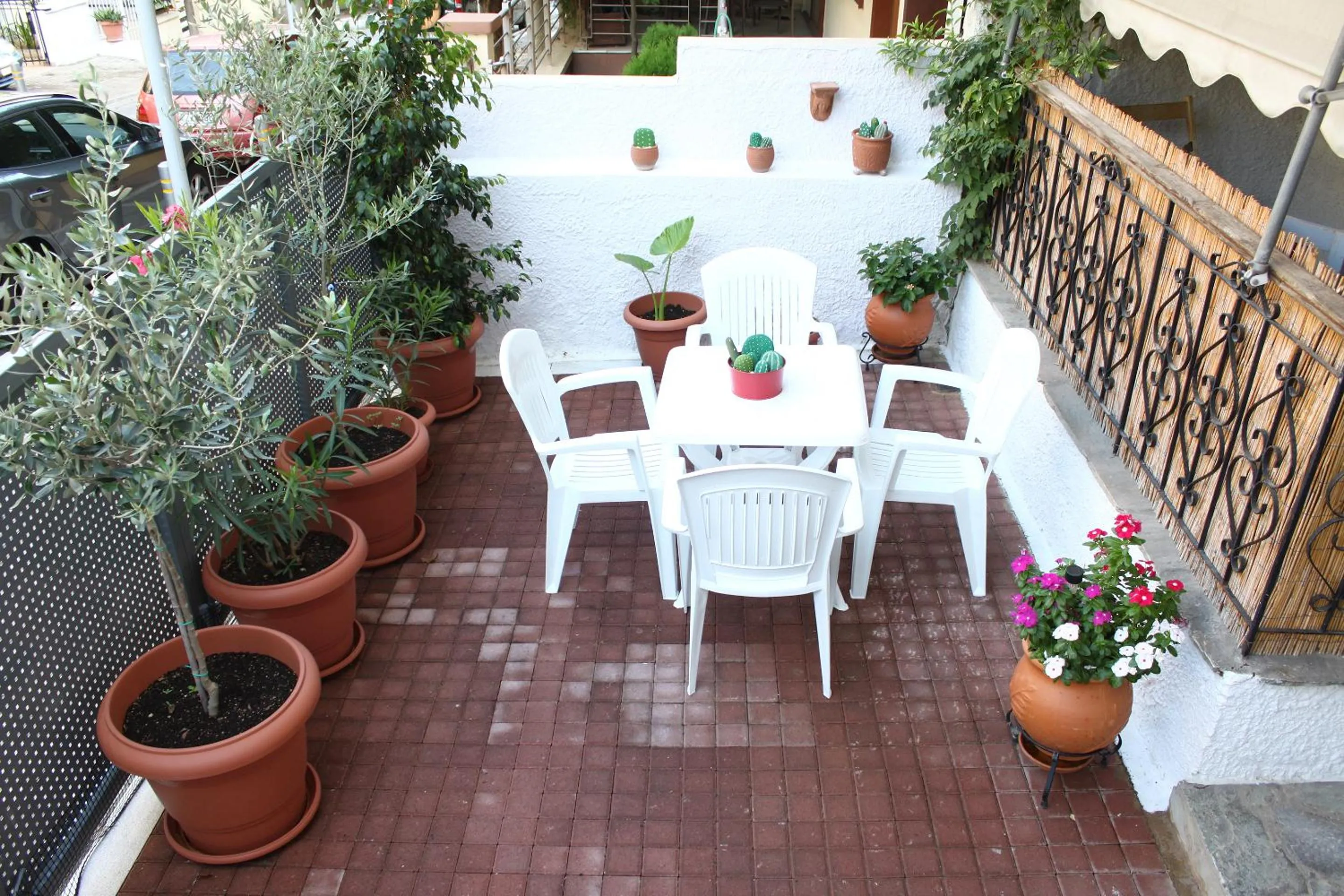 Balcony/Terrace in Sweet stone apartment in Imittos