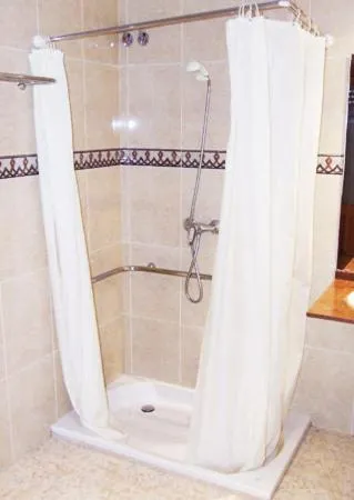 Bathroom in Hotel Turrull