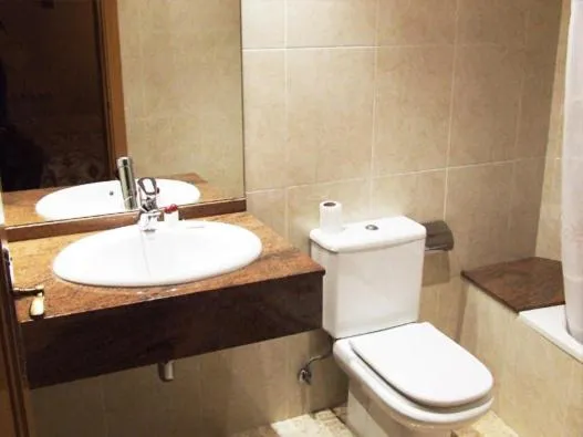 Bathroom in Hotel Turrull