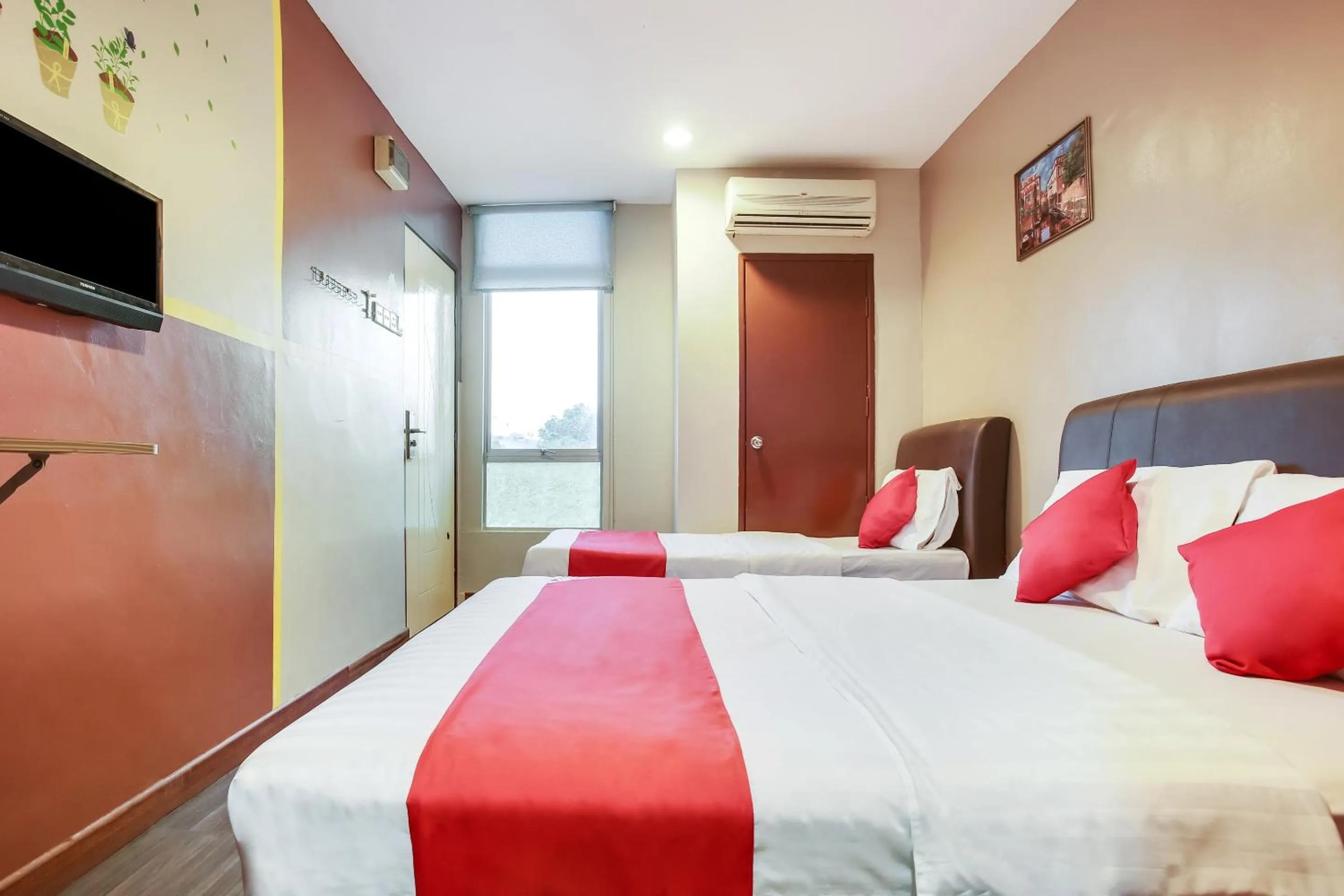 Bedroom, Bed in Hotel O Taj (seksyen 7)