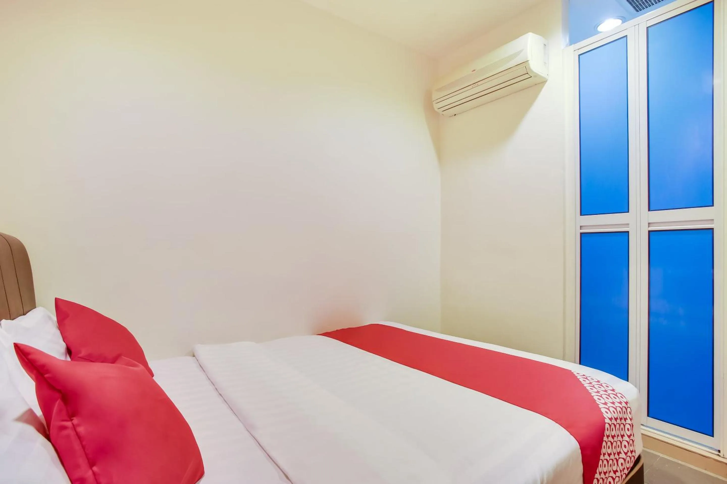 Bedroom, Bed in Hotel O Taj (seksyen 7)