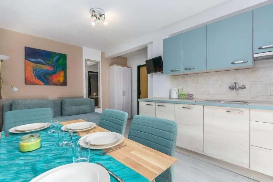 Kitchen or kitchenette in Vita