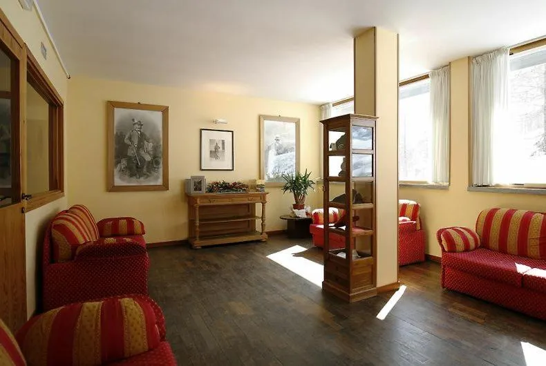 Seating area in La Trinitè Monboso Hotel