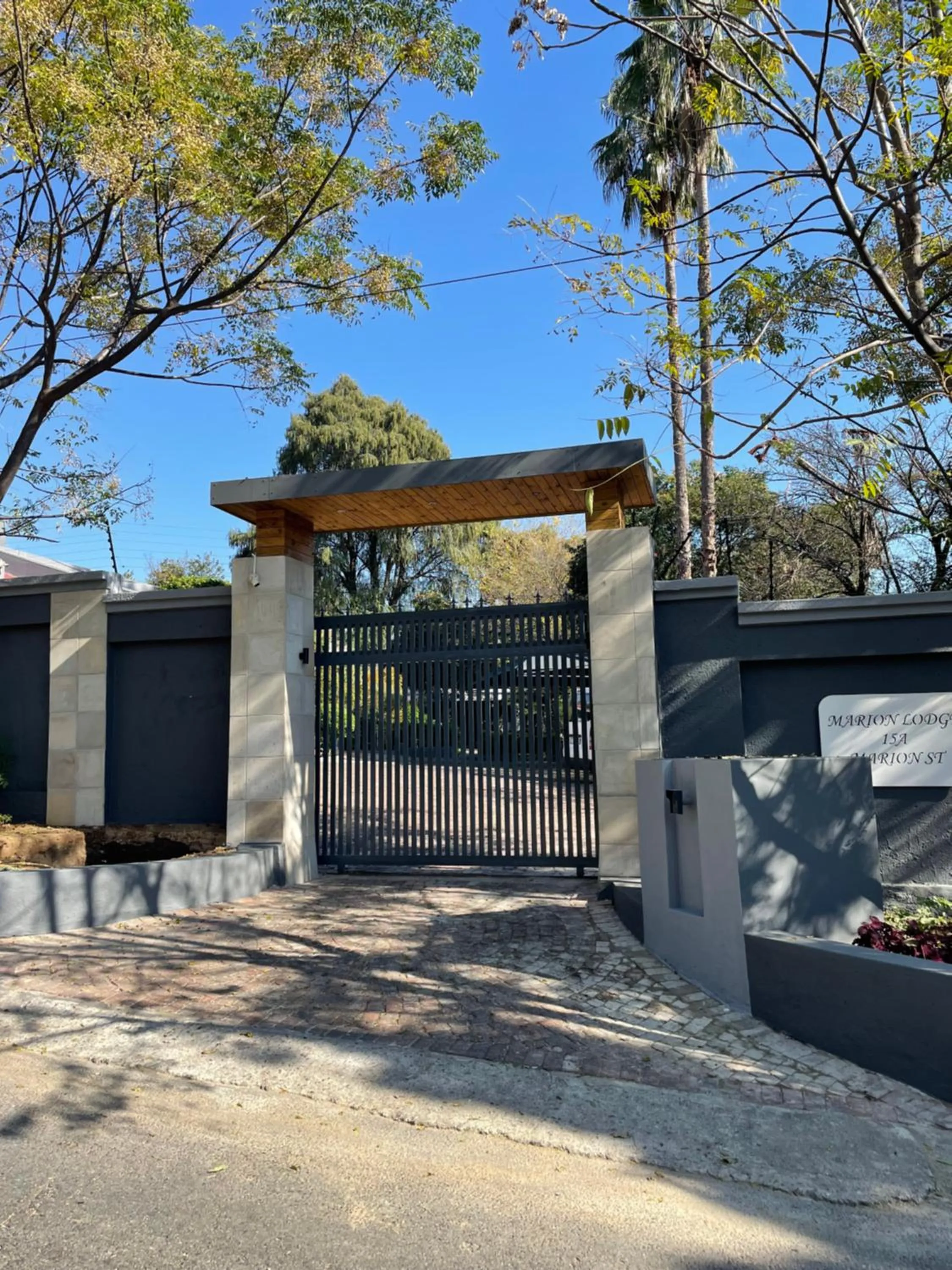 Property building in Marion Lodge