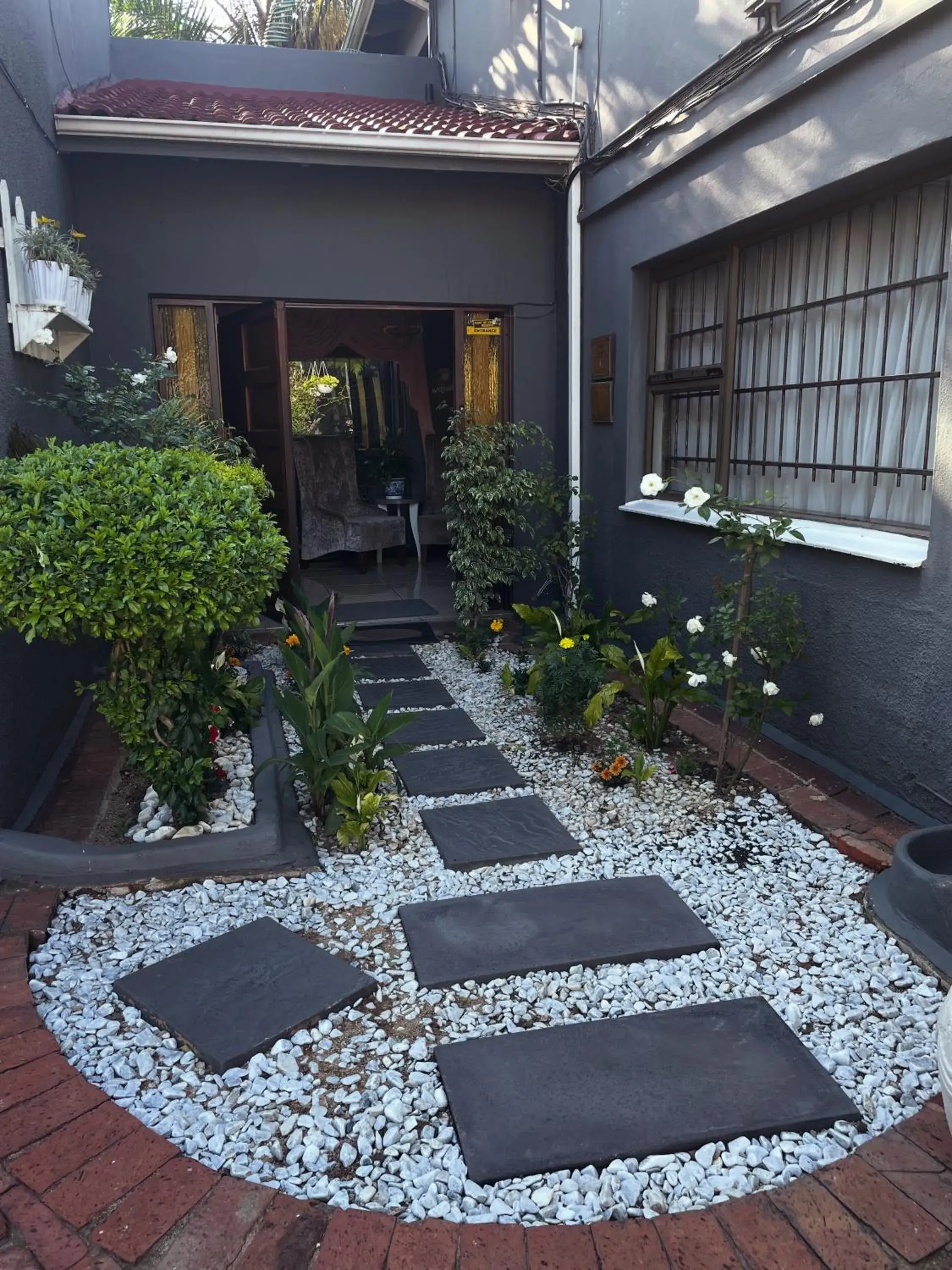 Property building in Marion Lodge Property building in Marion Lodge