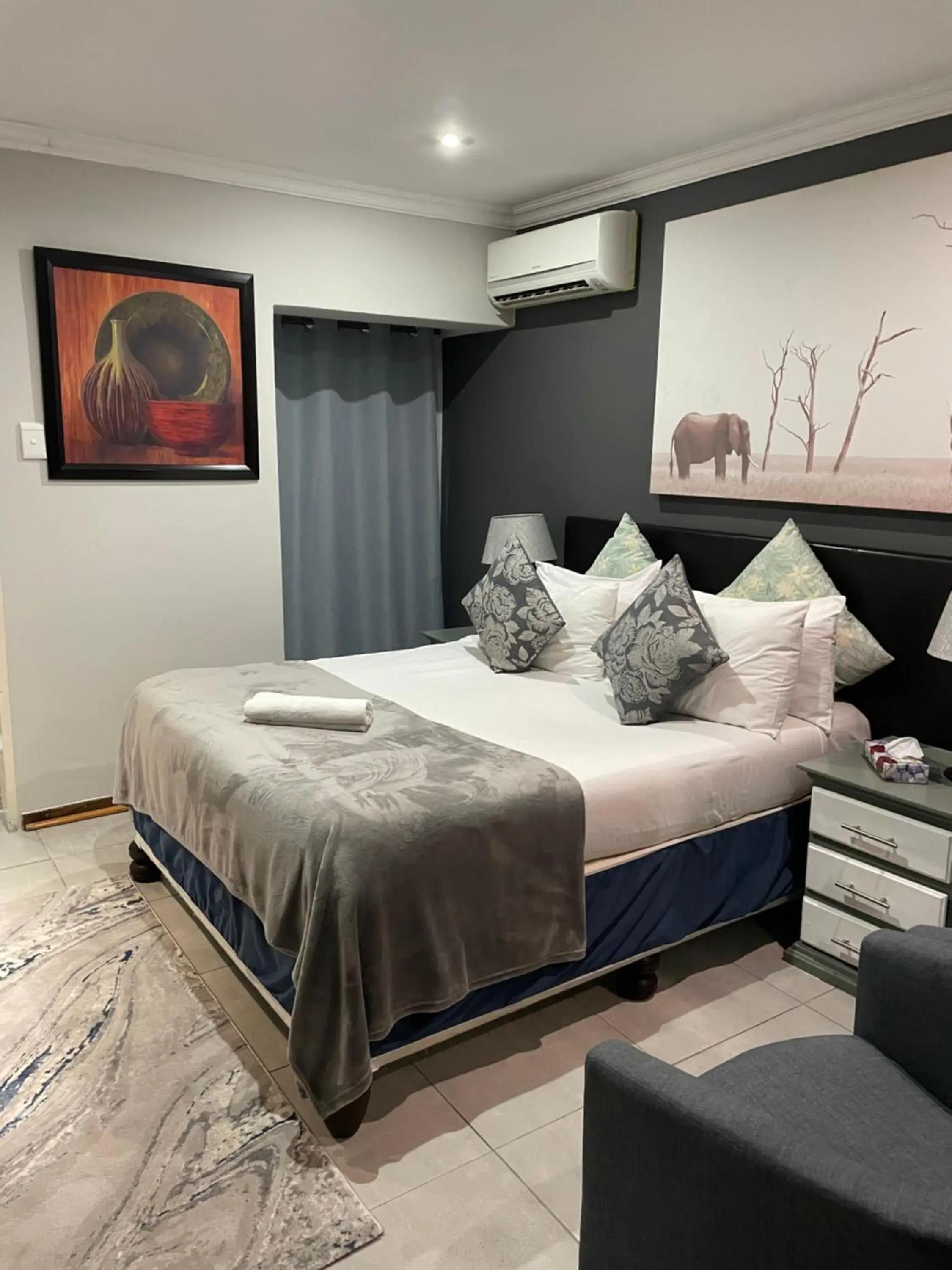 Bed in Marion Lodge Bed in Marion Lodge