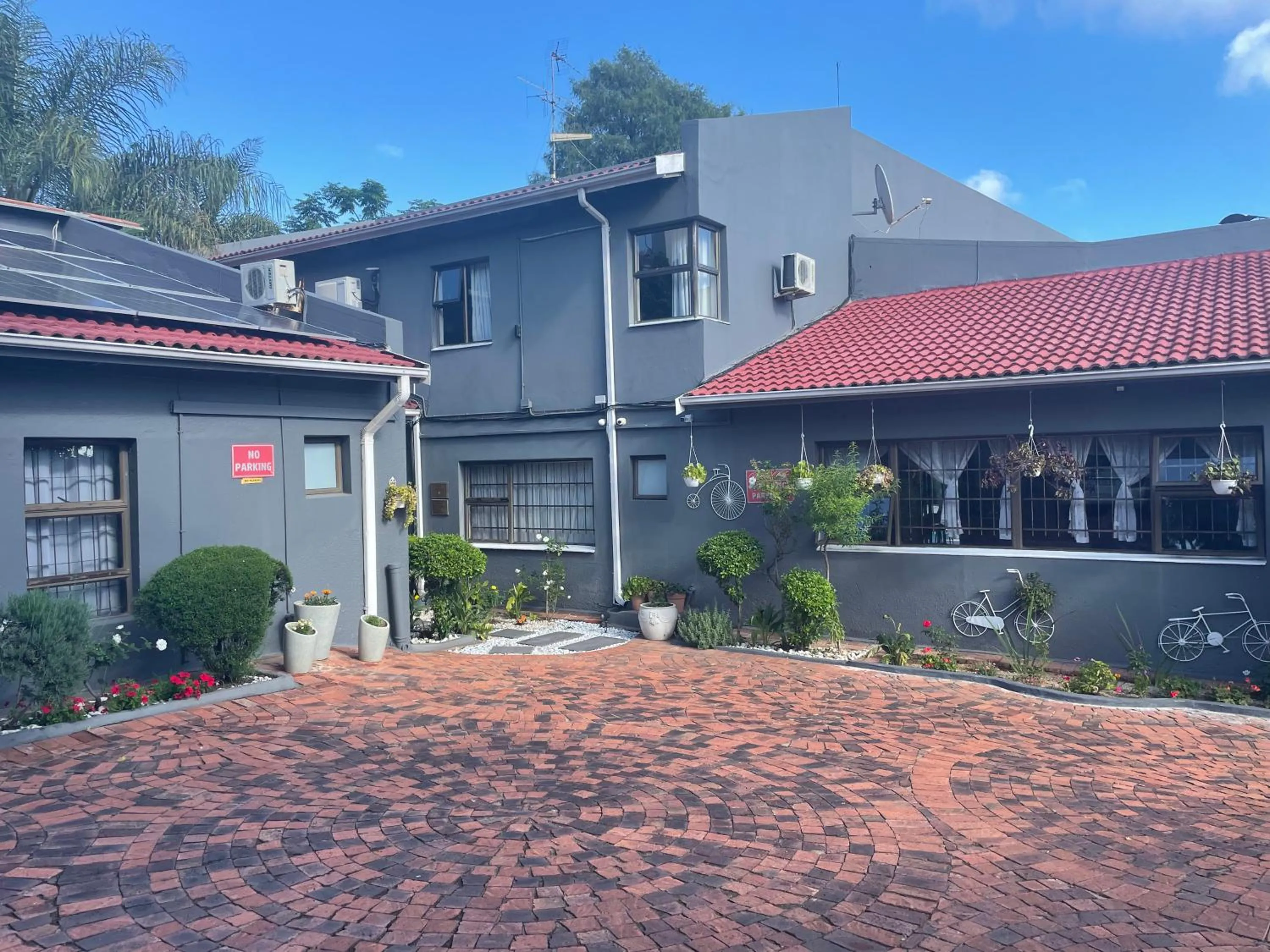 Property building in Marion Lodge