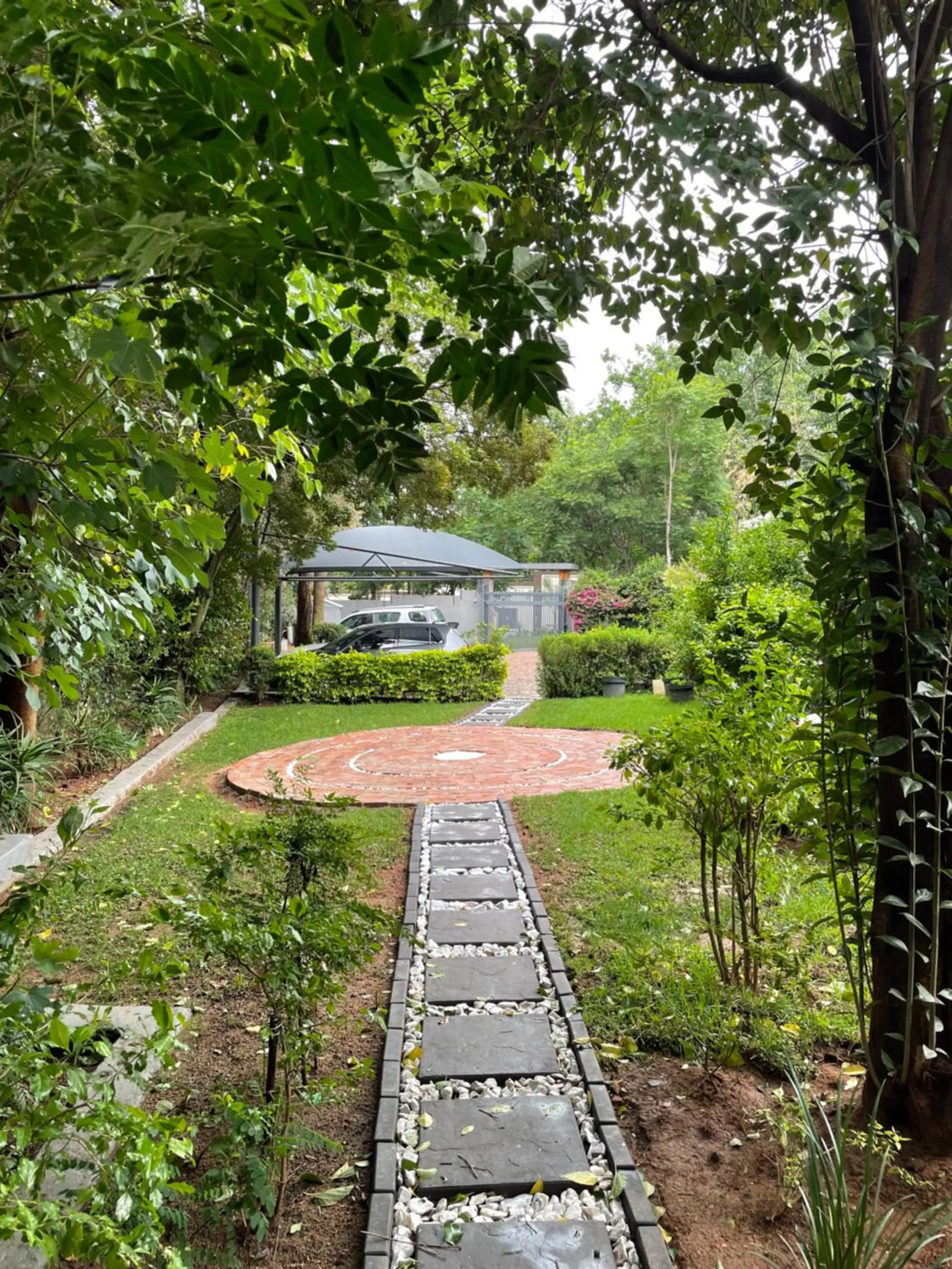 Garden in Marion Lodge