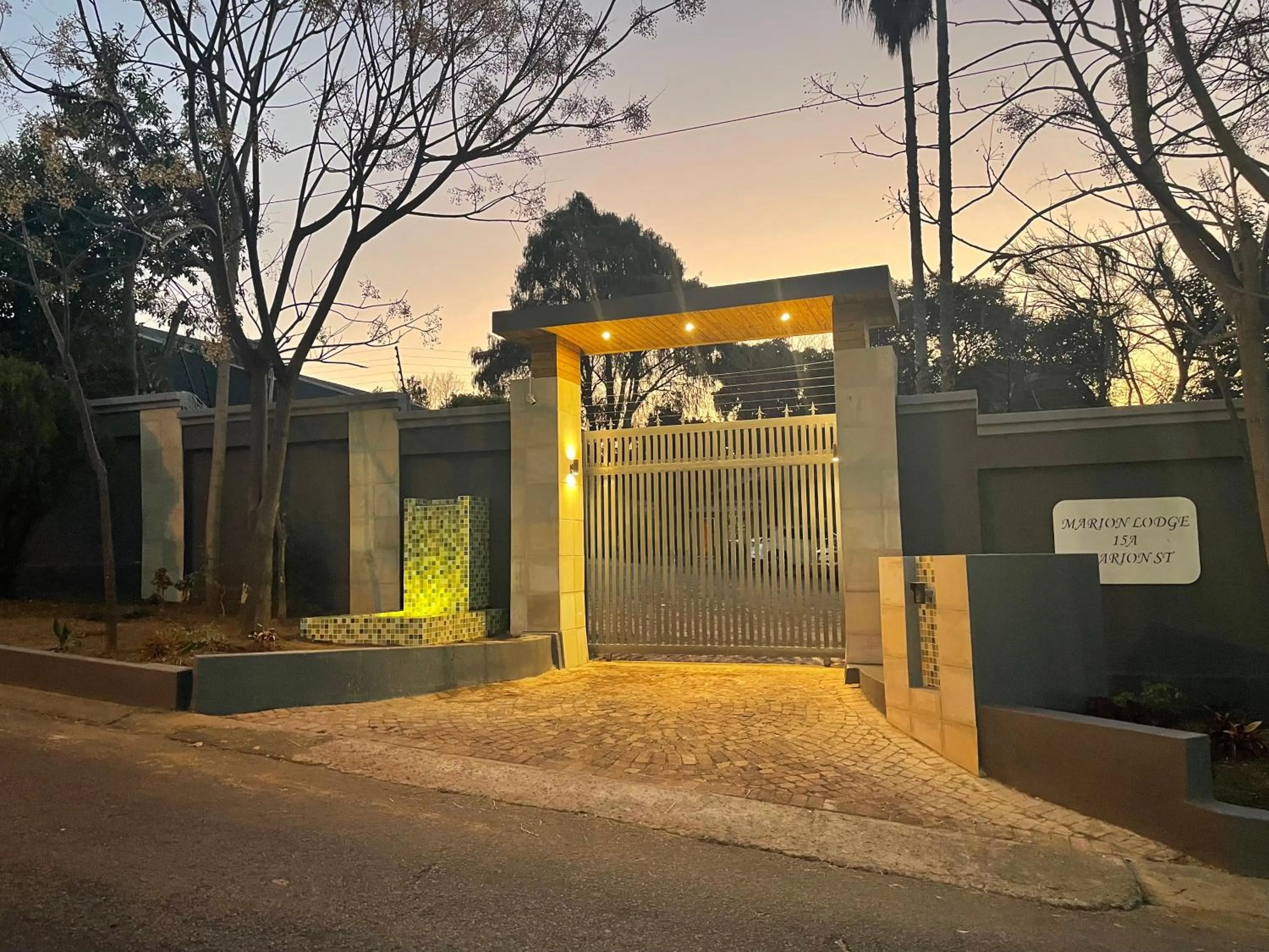 Property building in Marion Lodge