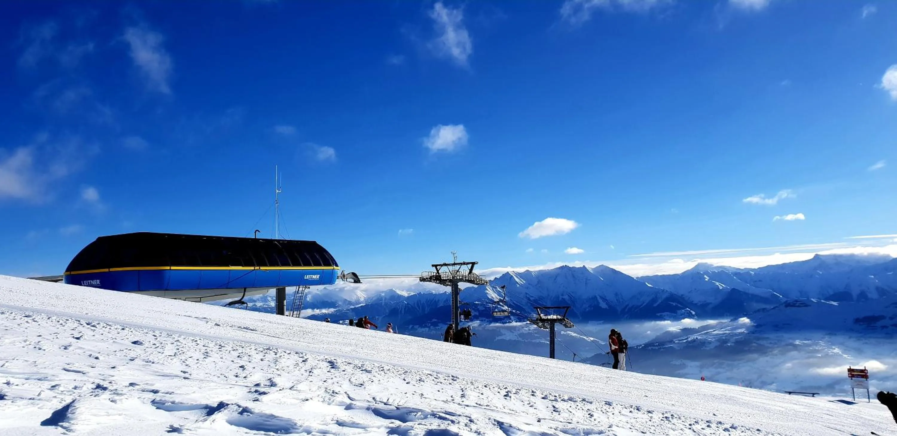 Skiing in Hotel Mischun