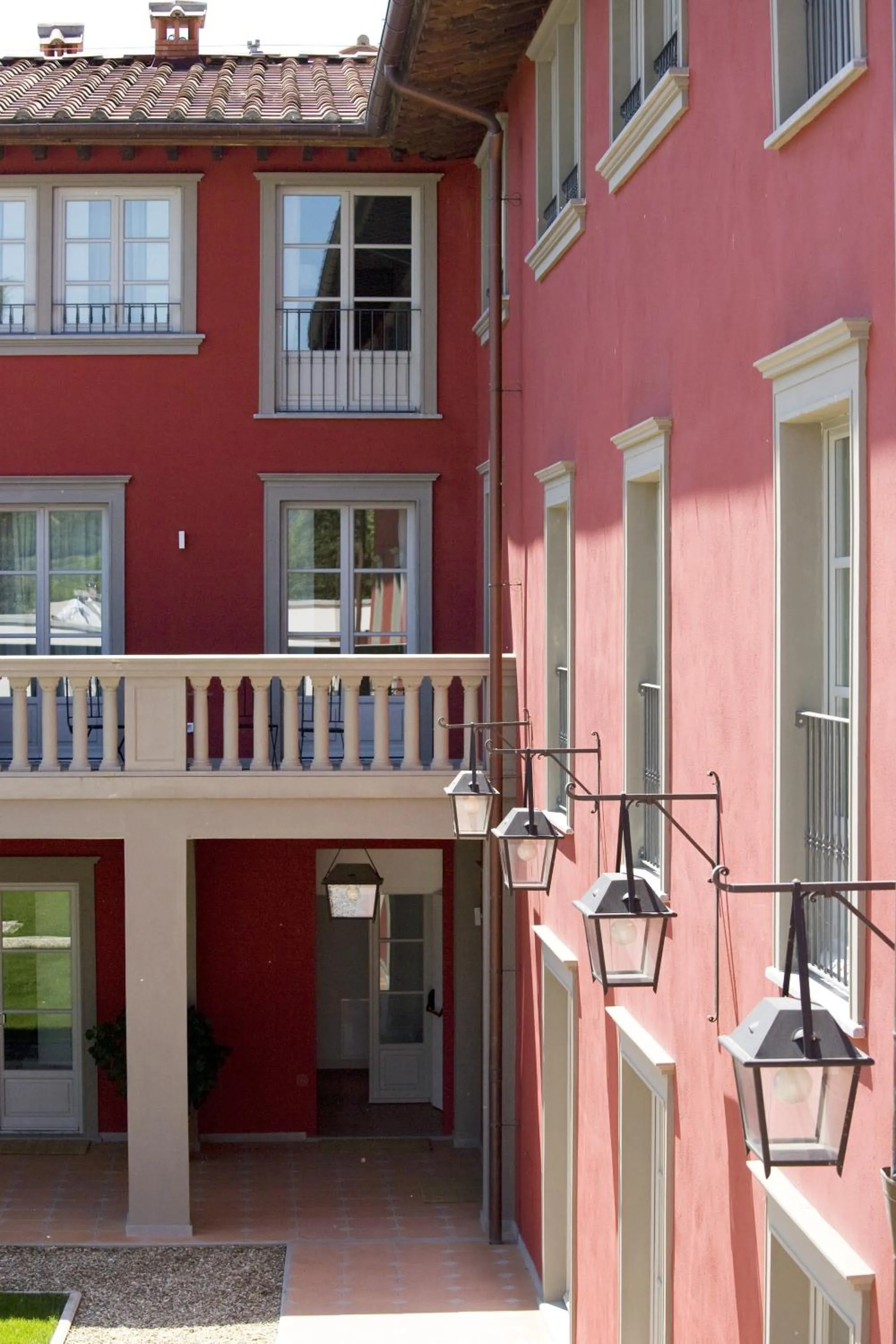 Facade/entrance in Relais Villa Il Palagio