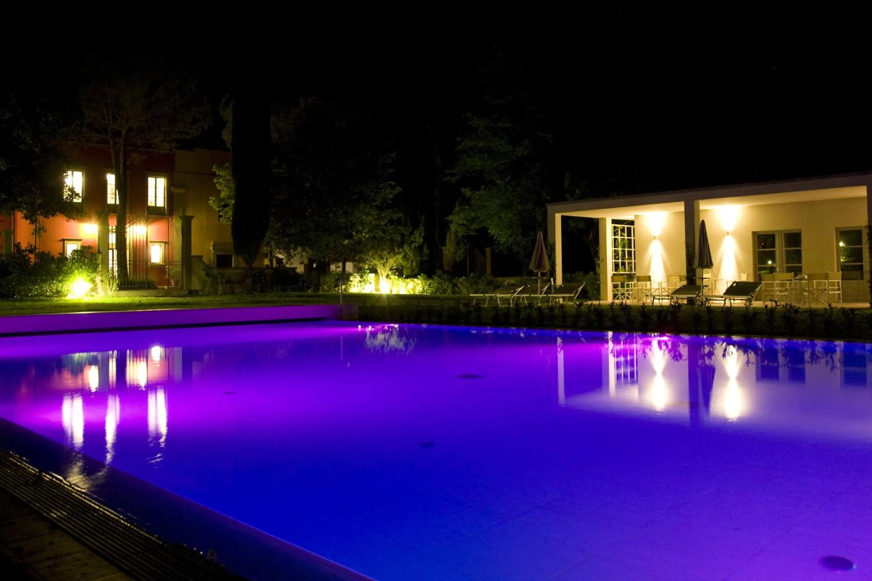 Swimming pool in Relais Villa Il Palagio