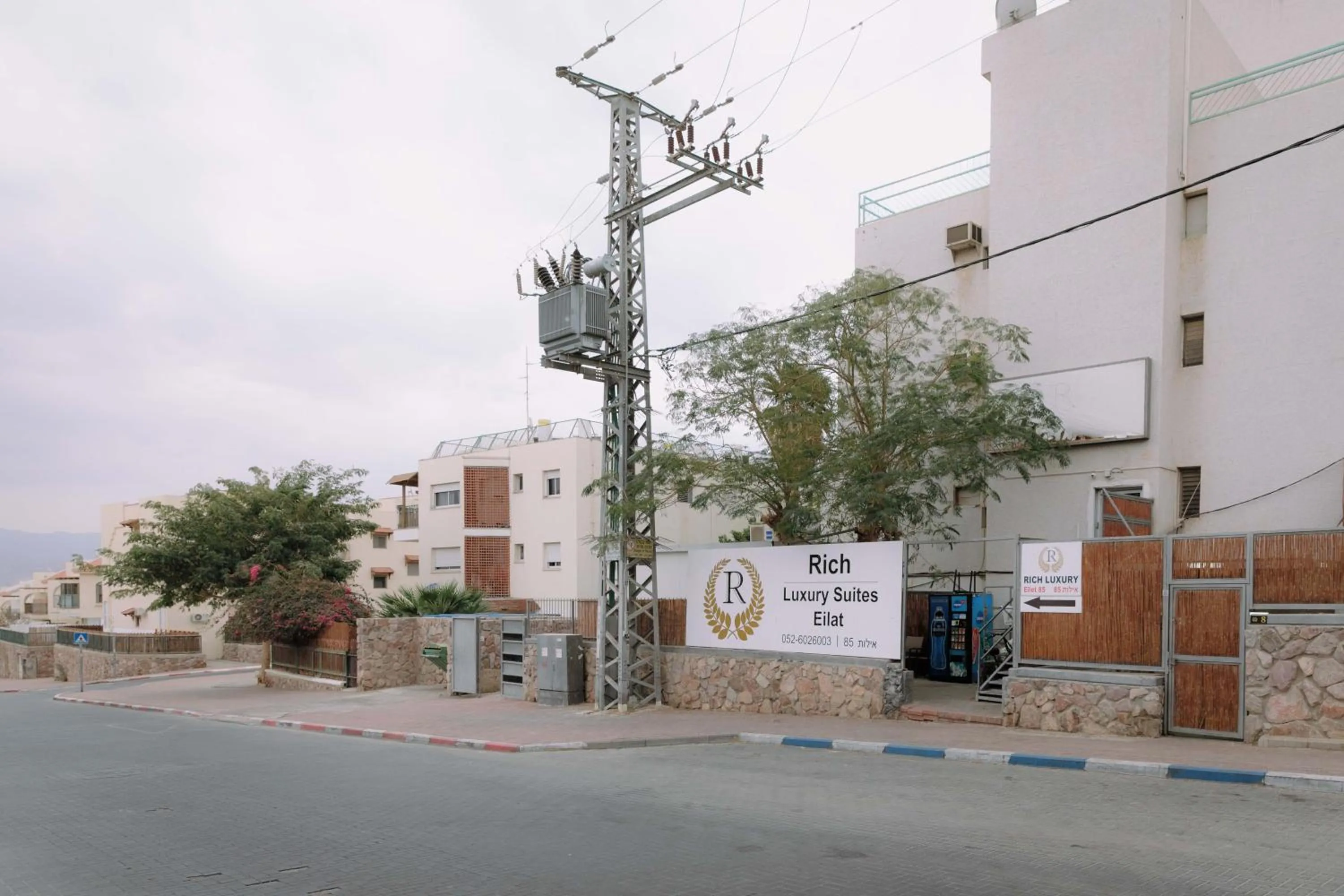 Property building in Rich apartments renovated & with modern design