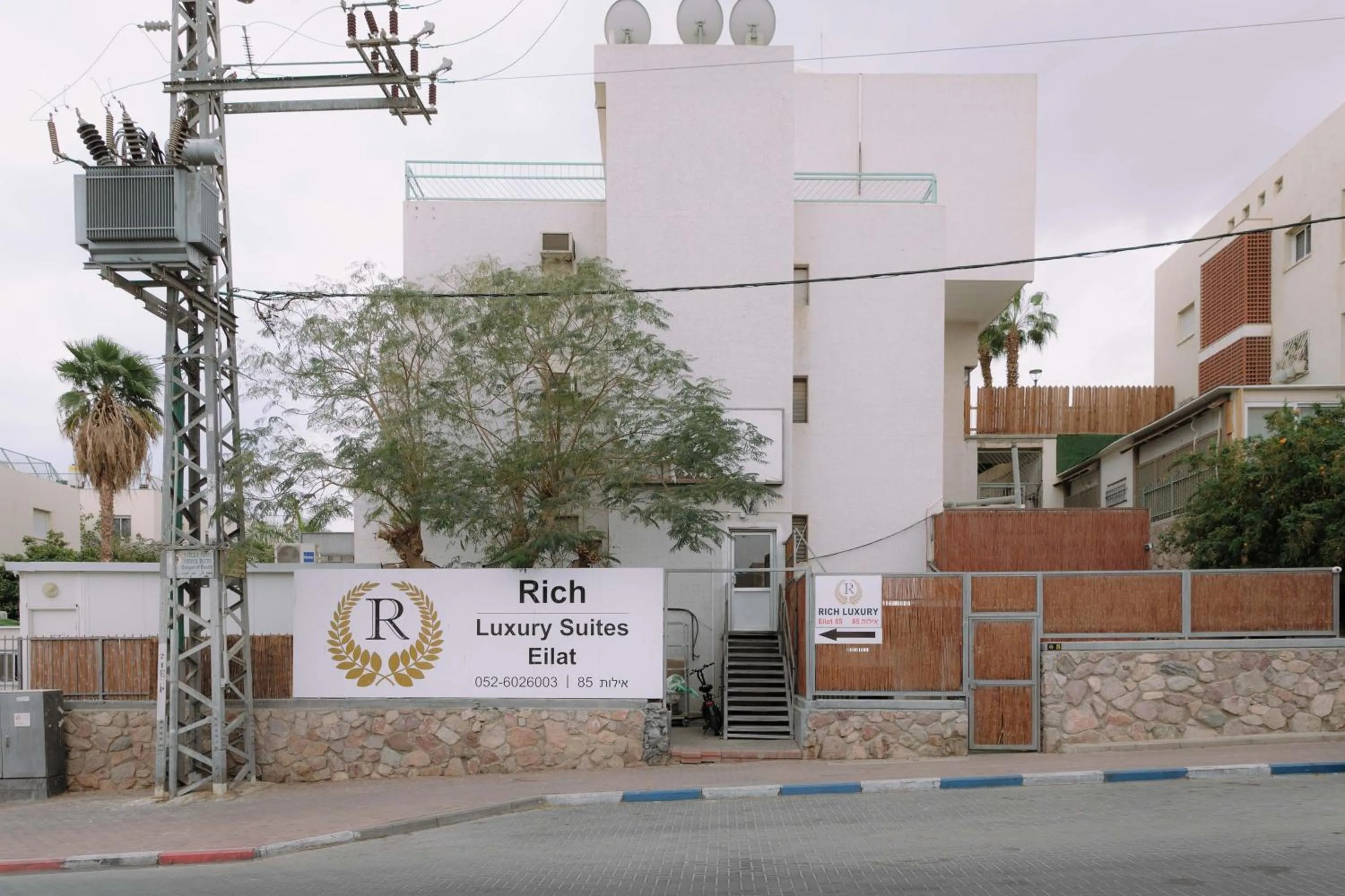 Rich apartments renovated & with modern design