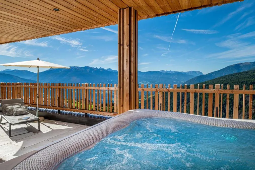 Tratterhof Mountain Sky Hotel