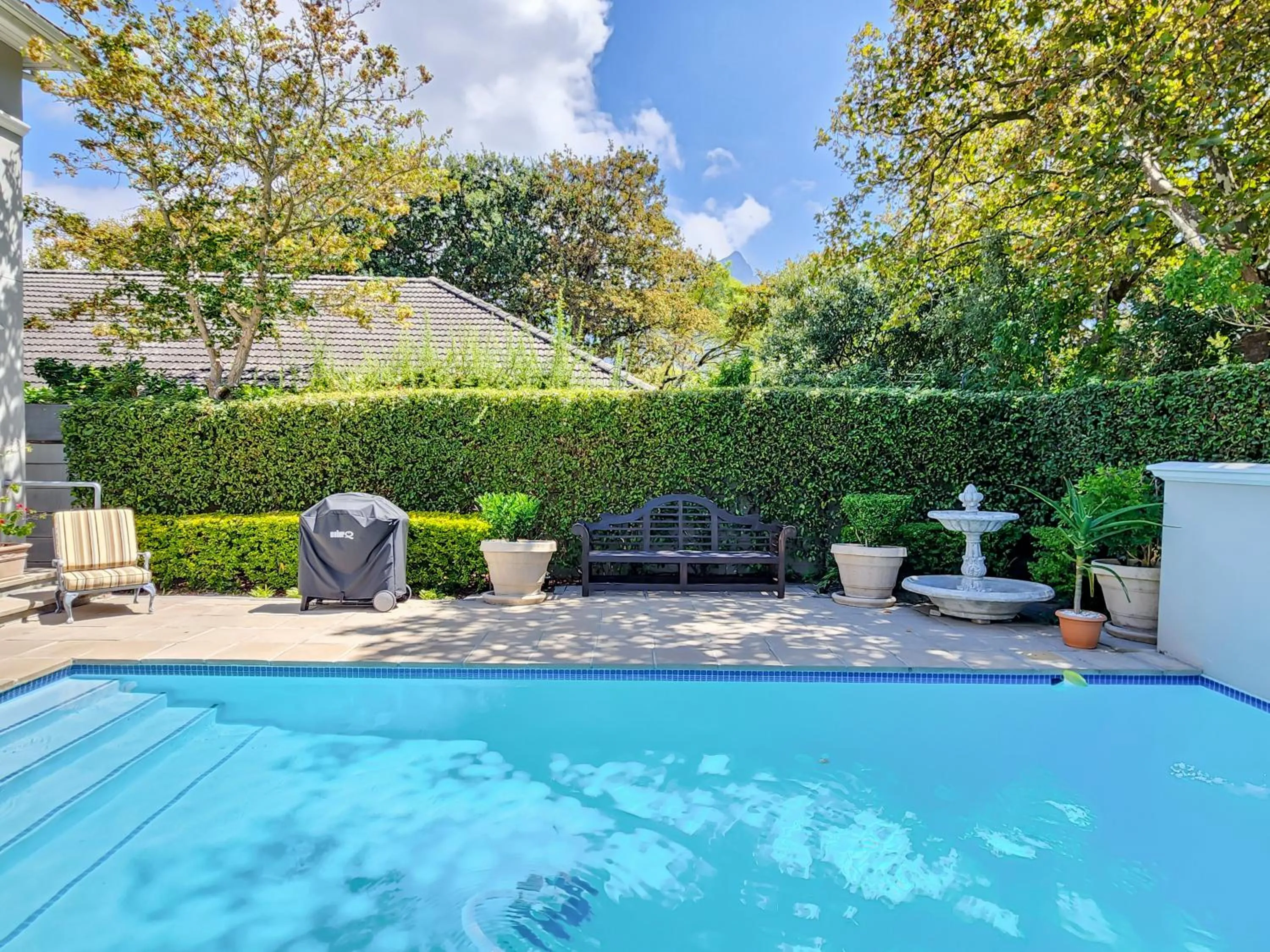 BBQ facilities in Roodenburg House