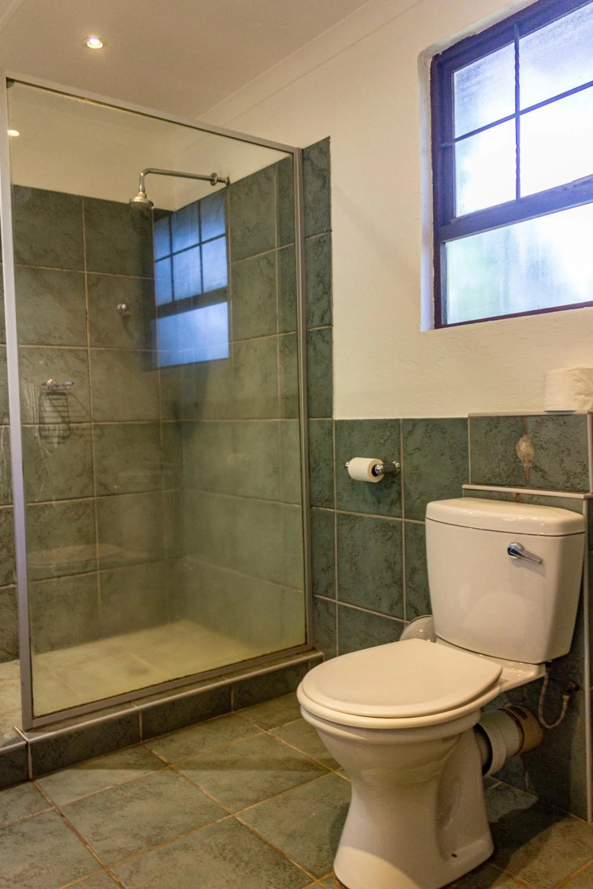 Bathroom in Hotel Numbi & Garden Suites