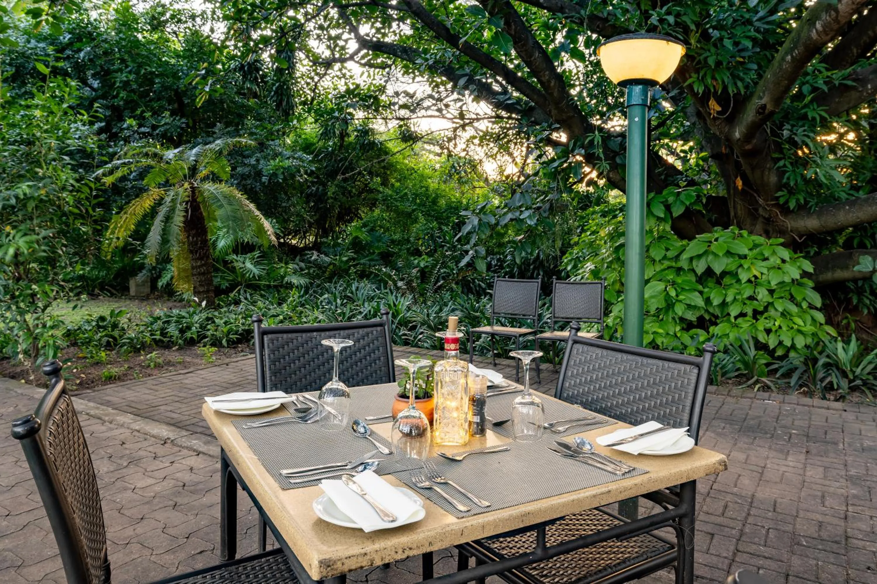 Patio in Hotel Numbi & Garden Suites