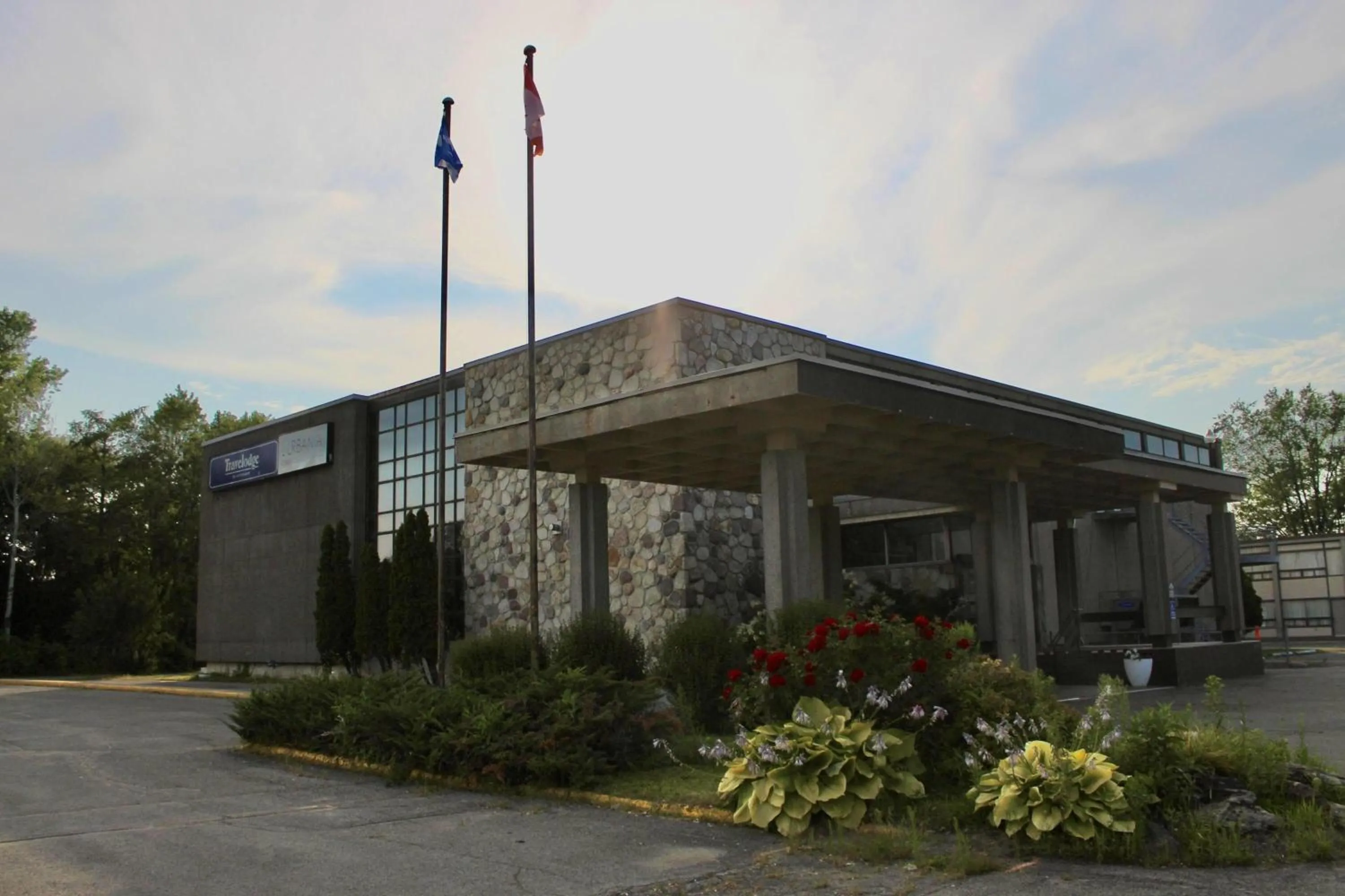 Property building in Travelodge by Wyndham Trois-Rivieres