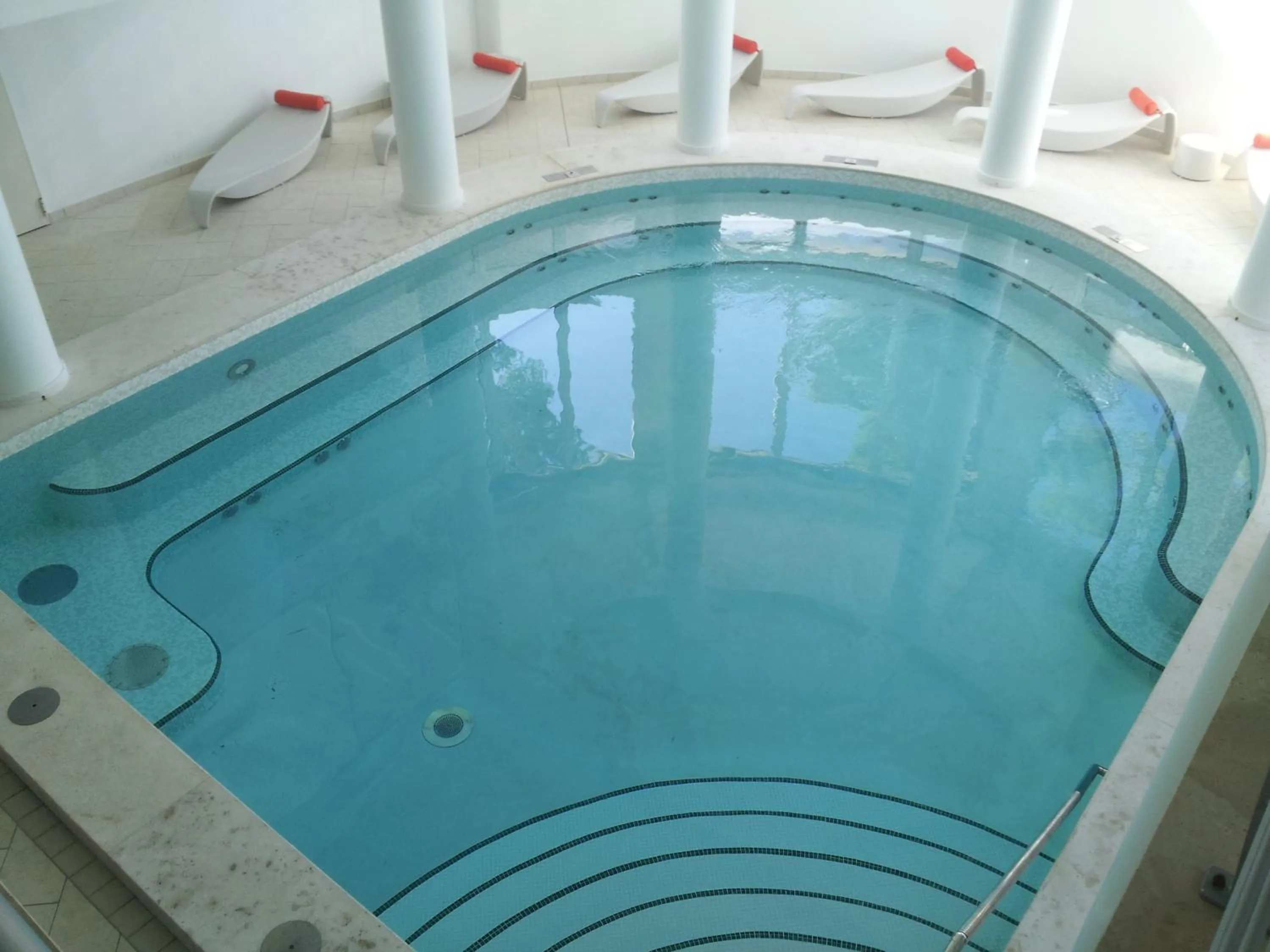 Swimming pool in Hotel Terme Marine Leopoldo II TERME & SPA