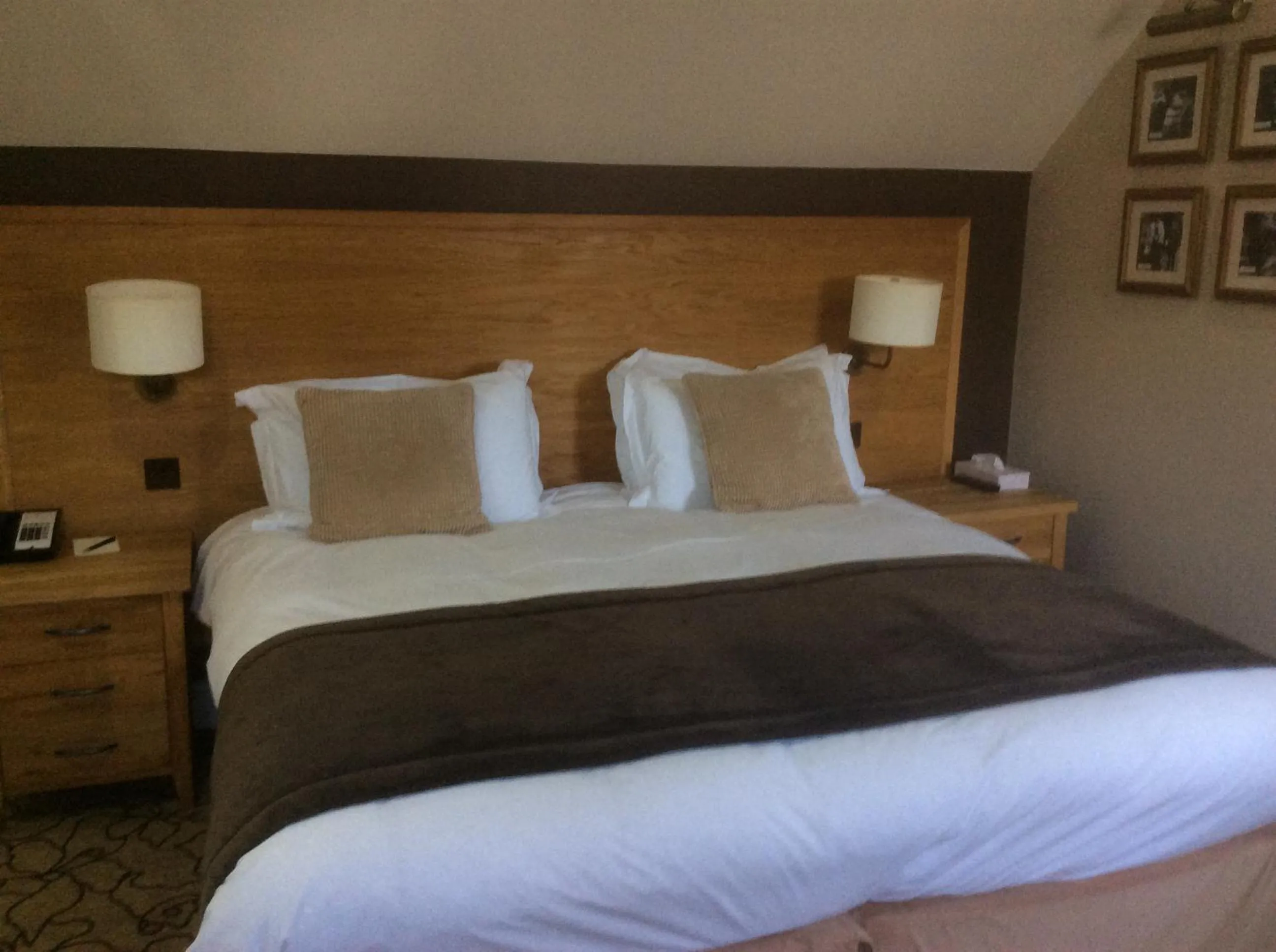 Bed in The New Inn
