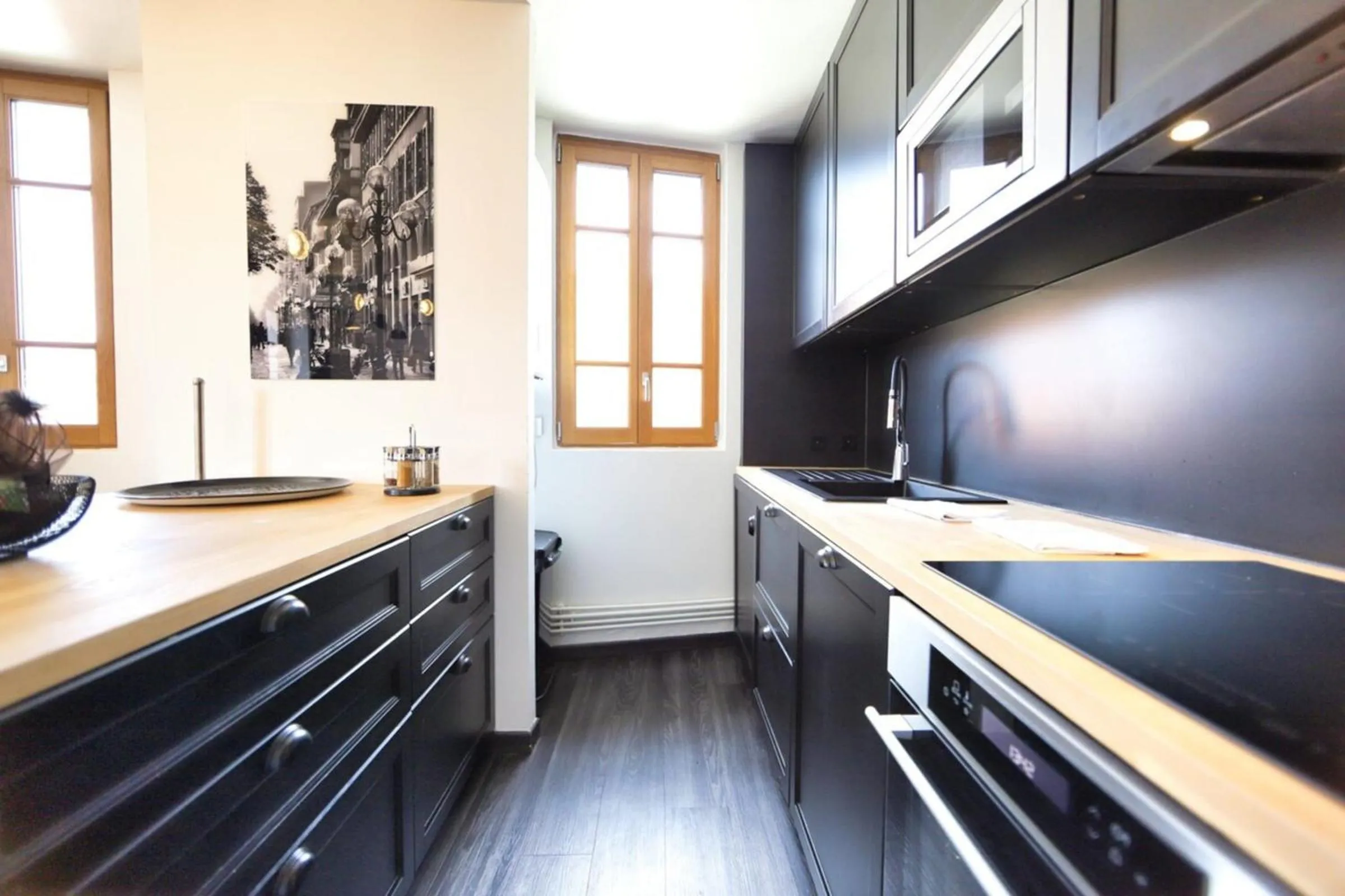 2 bd apartment with sauna in the center of Annecy