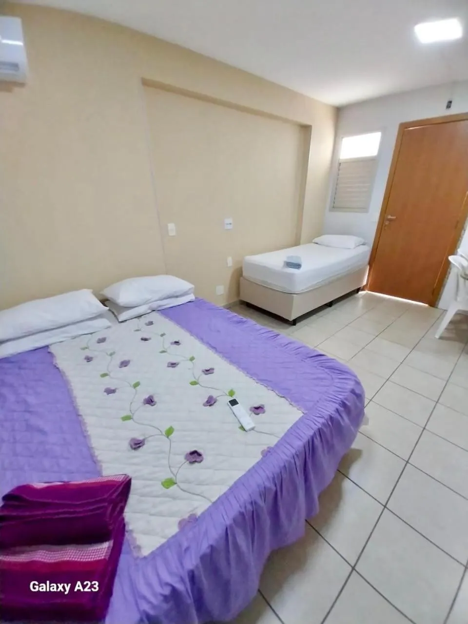 Bed in Flats for you Bueno