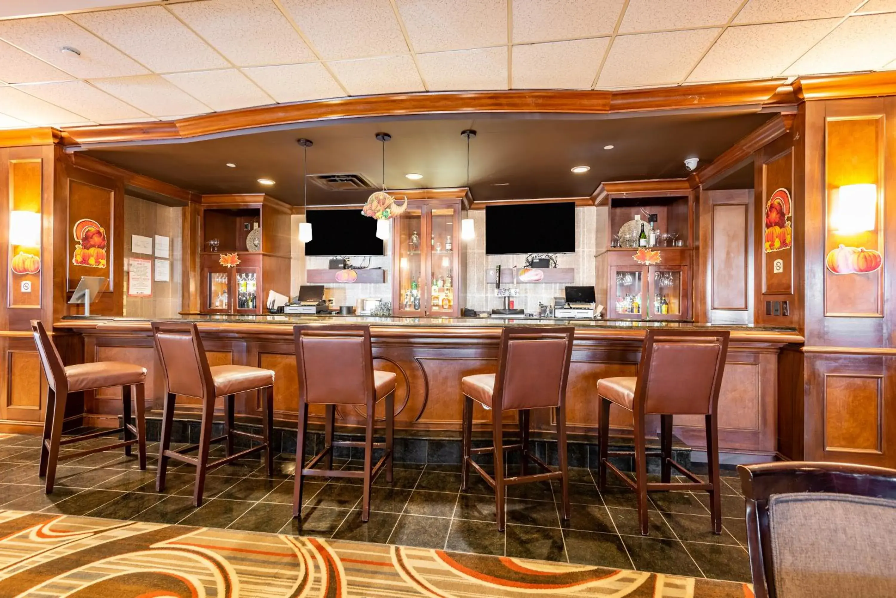 Restaurant/places to eat in Wyndham Omaha Hotel - West Dodge Restaurant/places to eat in Wyndham Omaha Hotel - West Dodge