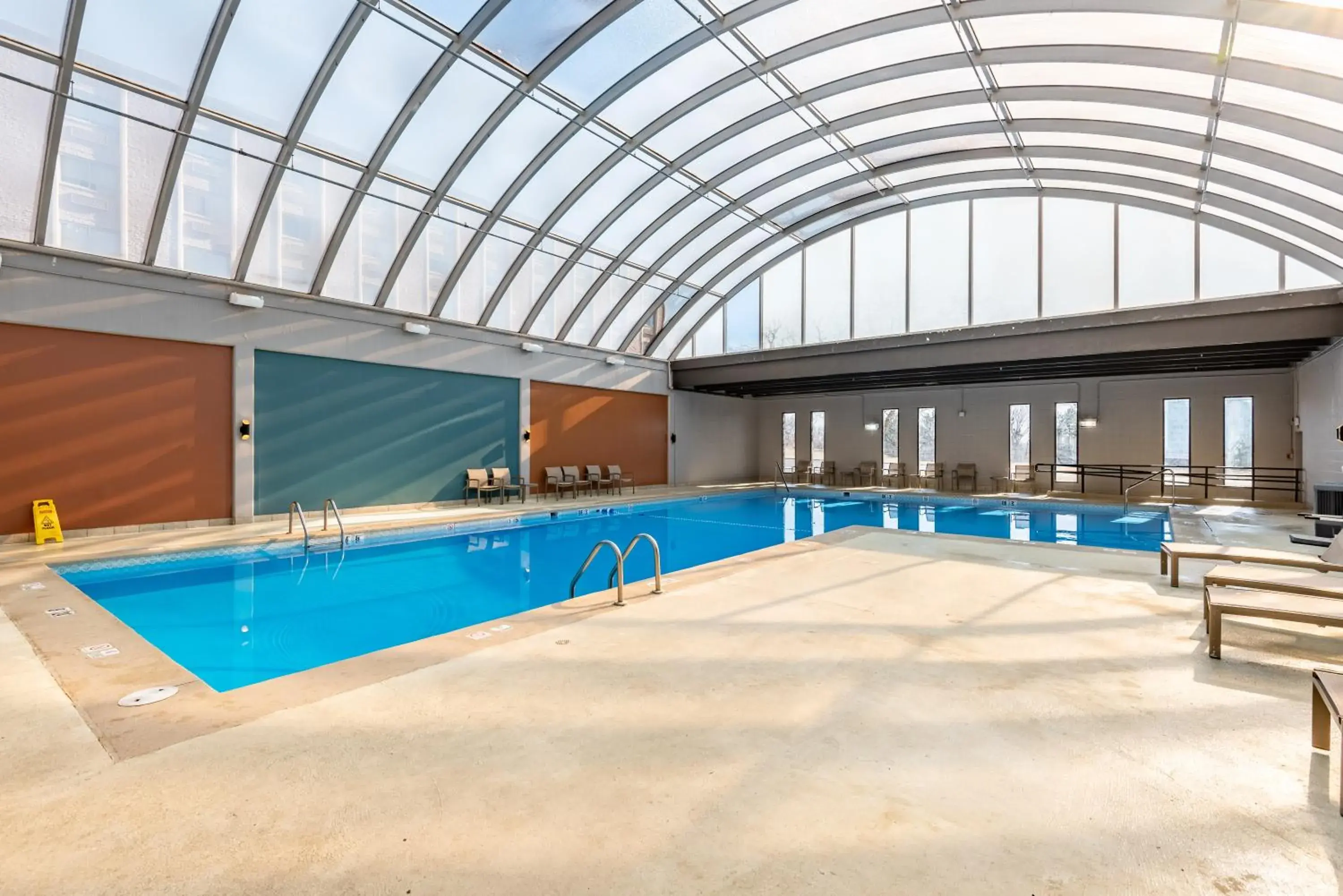 Swimming pool in Wyndham Omaha Hotel - West Dodge Swimming pool in Wyndham Omaha Hotel - West Dodge