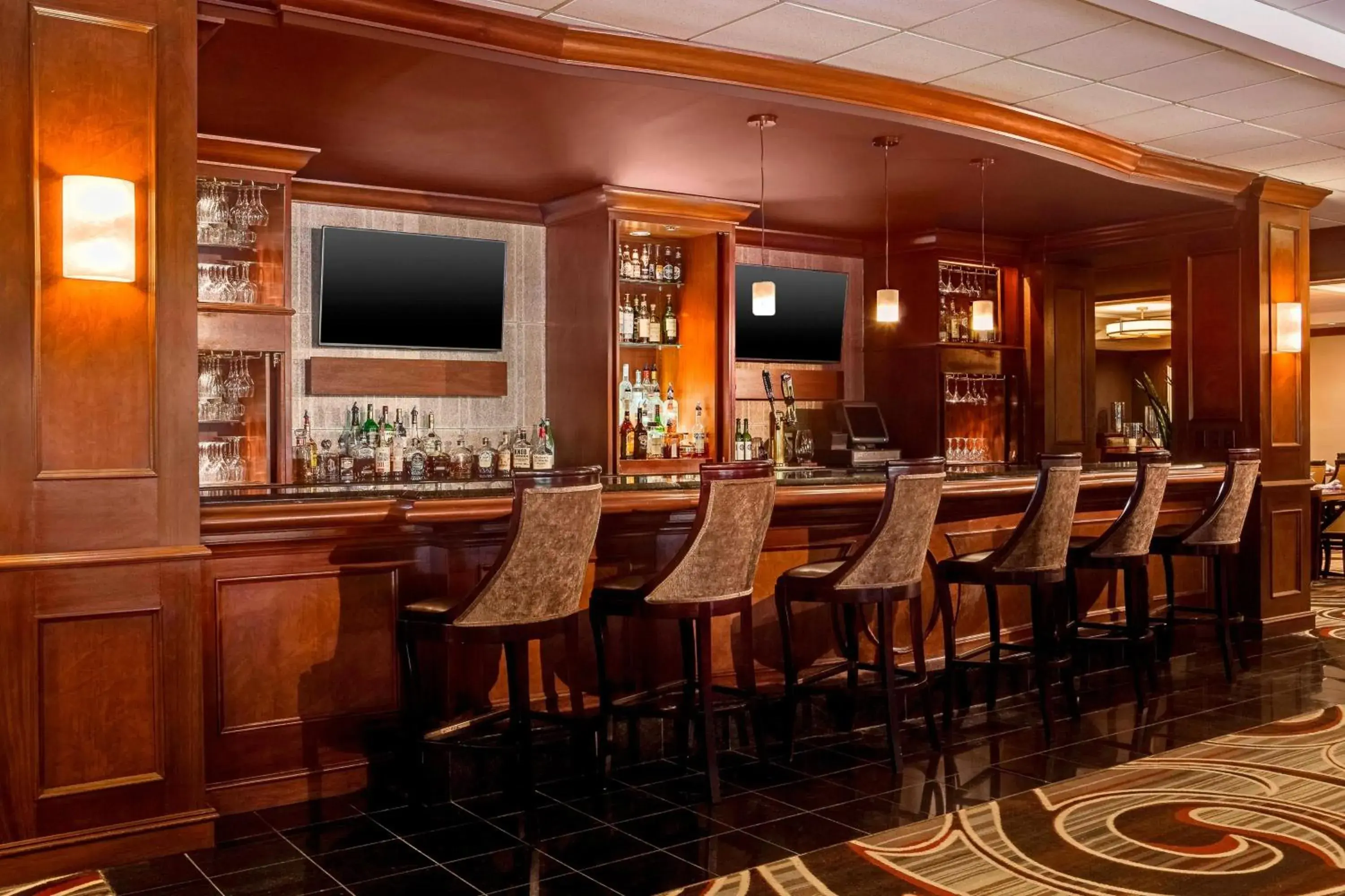 Restaurant/places to eat in Wyndham Omaha Hotel - West Dodge Restaurant/places to eat in Wyndham Omaha Hotel - West Dodge