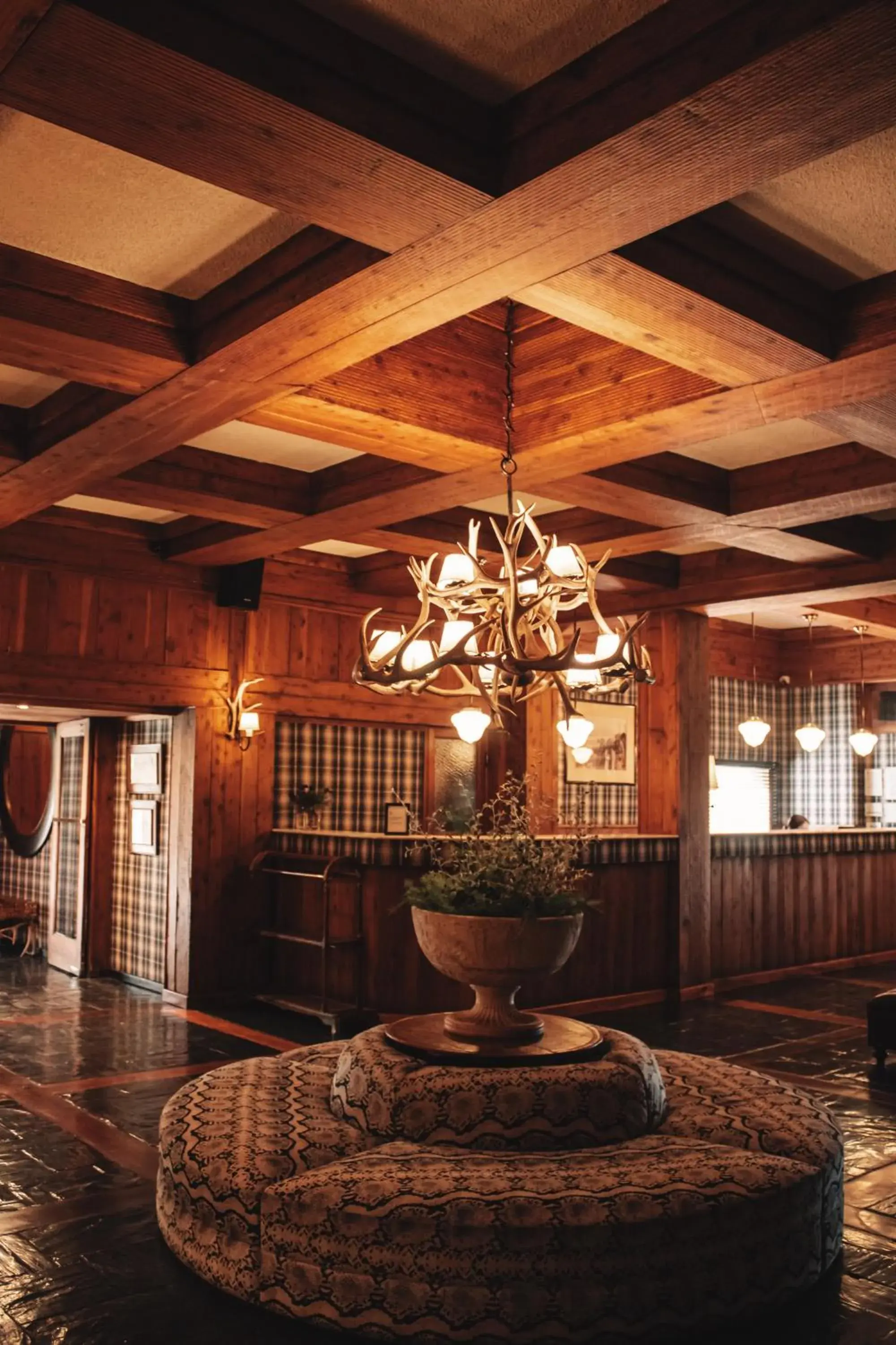Lobby or reception in Hotel Catedral Patagonia Ski & Wellness Lobby or reception in Hotel Catedral Patagonia Ski & Wellness