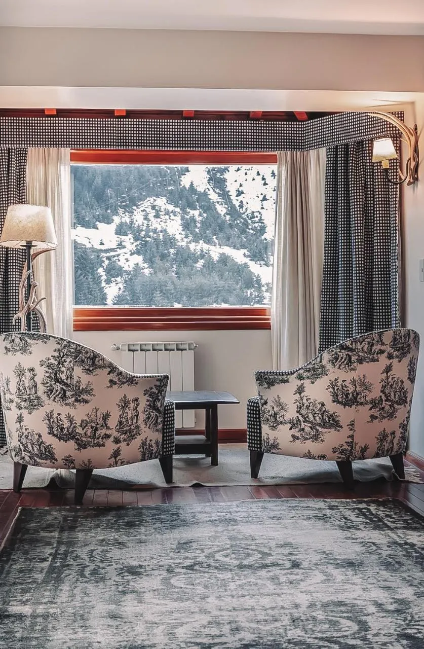 Mountain view in Hotel Catedral Patagonia Ski & Wellness