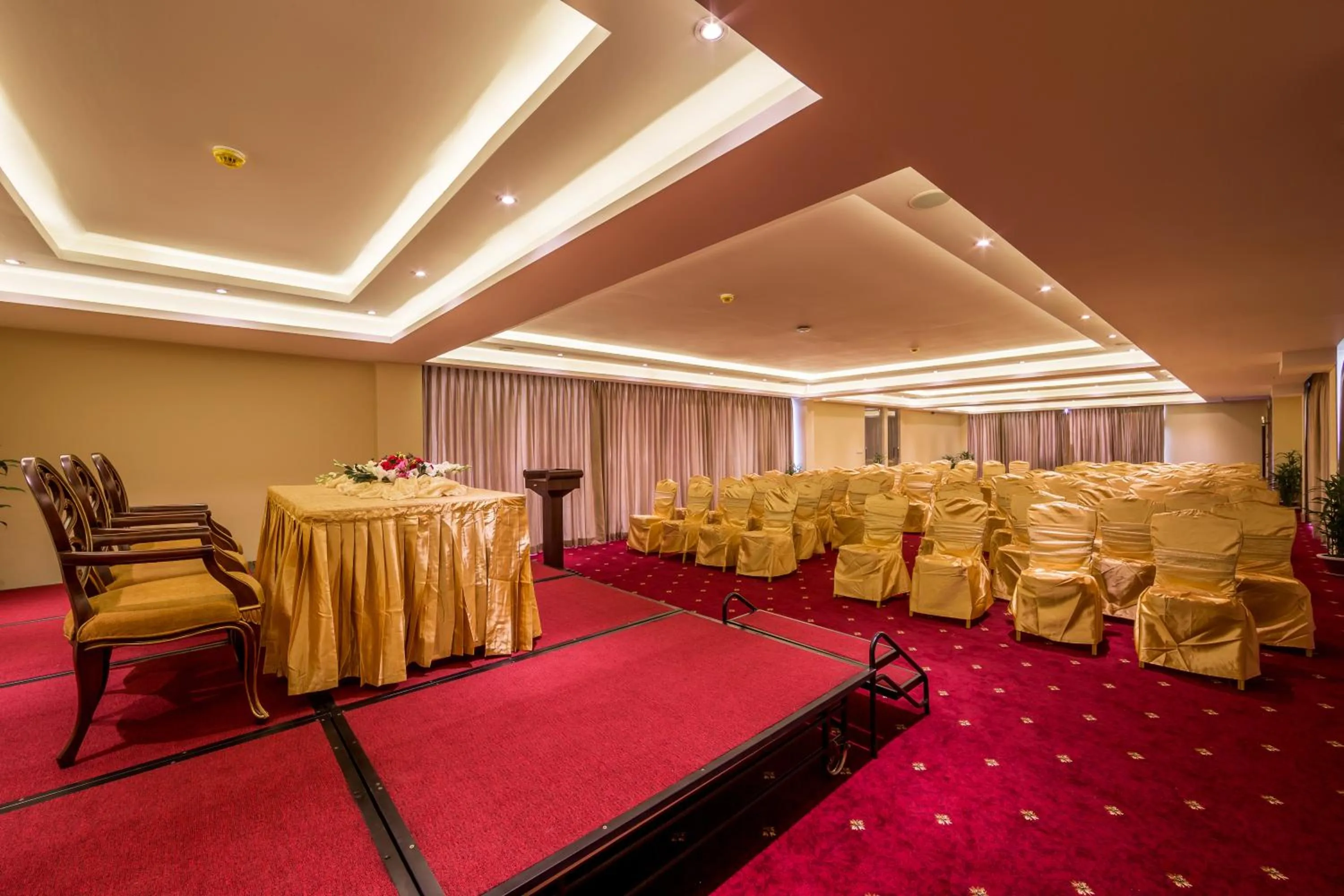 Banquet/Function facilities in Grand Palace Hotel & Resorts Rangpur