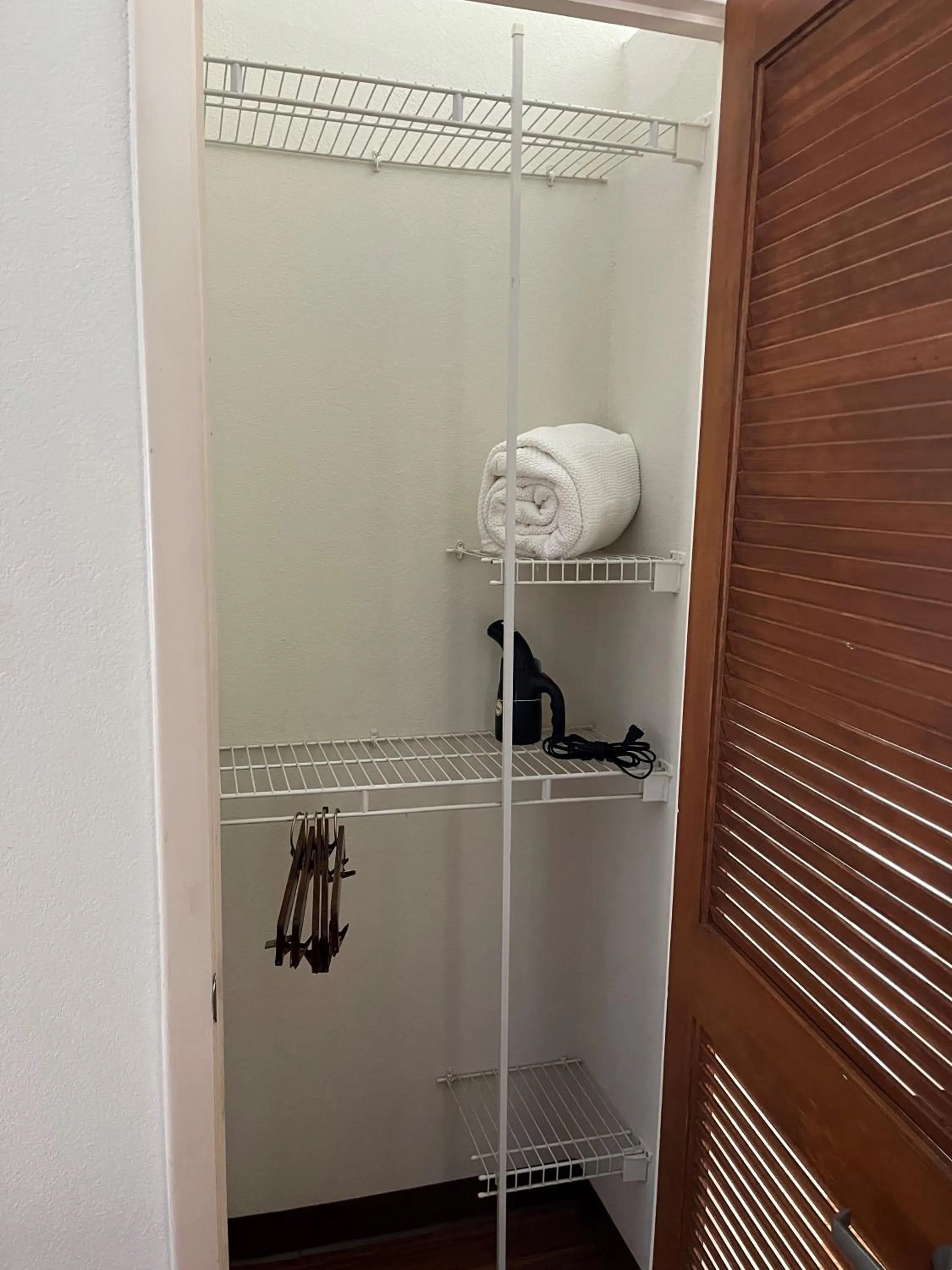 wardrobe in Orange County National Golf Center and Lodge